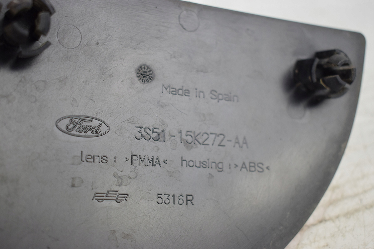 light ODBLASK rear part right FORD KA and SPORT