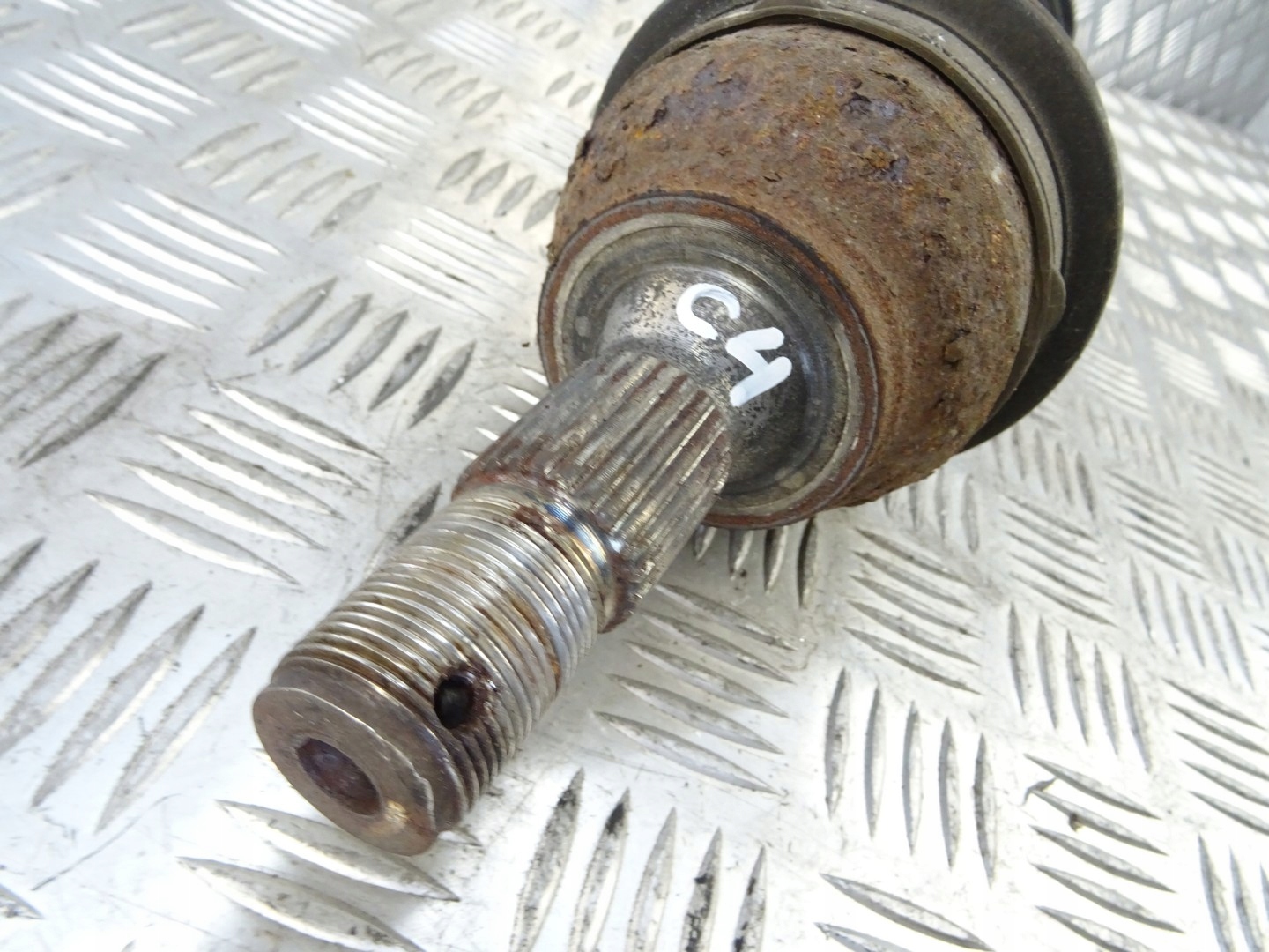 CITROEN C4 II B7 semi-axis left short. 9806459180 1.2 THP