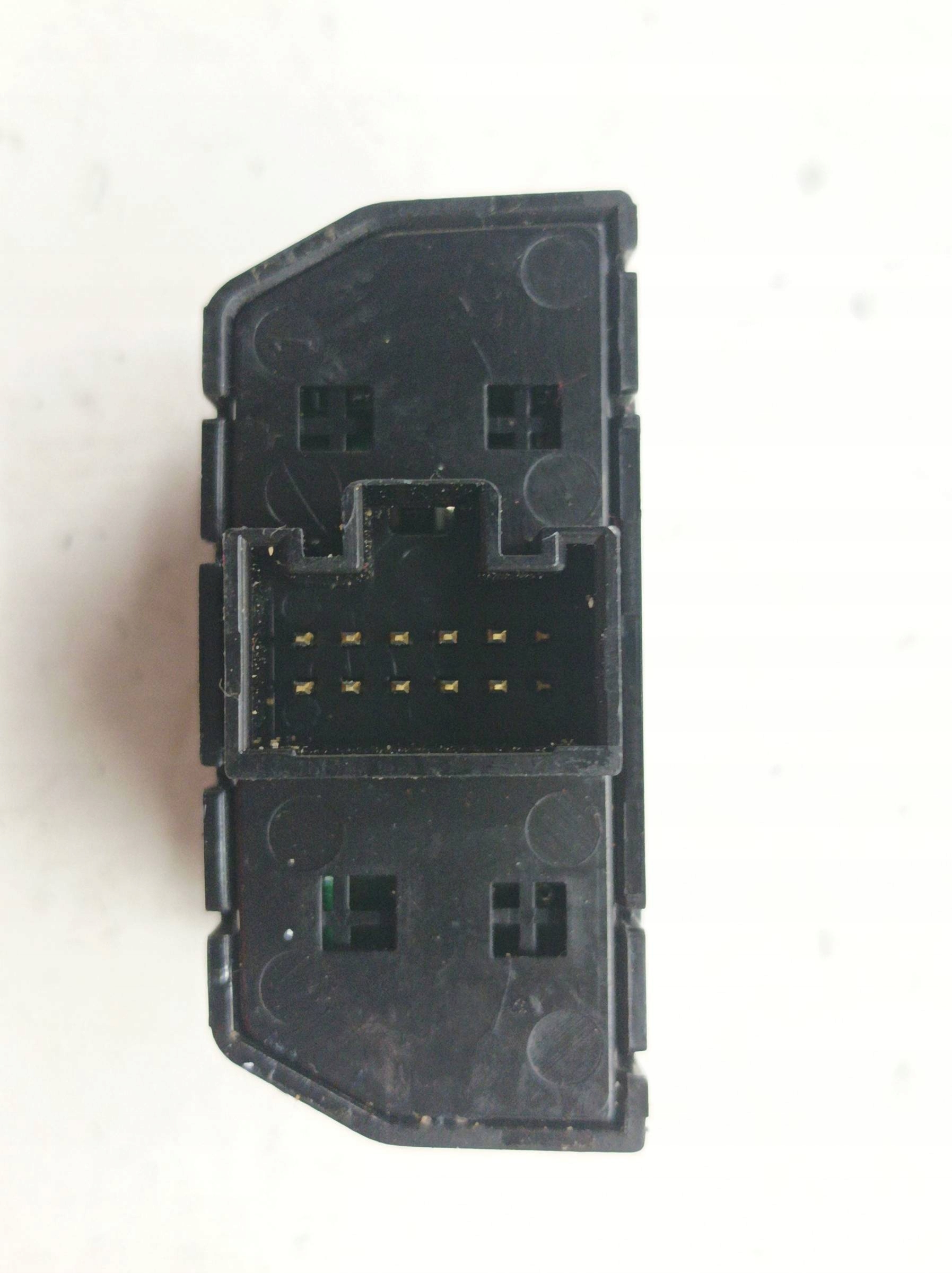 switch seat OGRZEWANIA Kia Rio III (2011-)