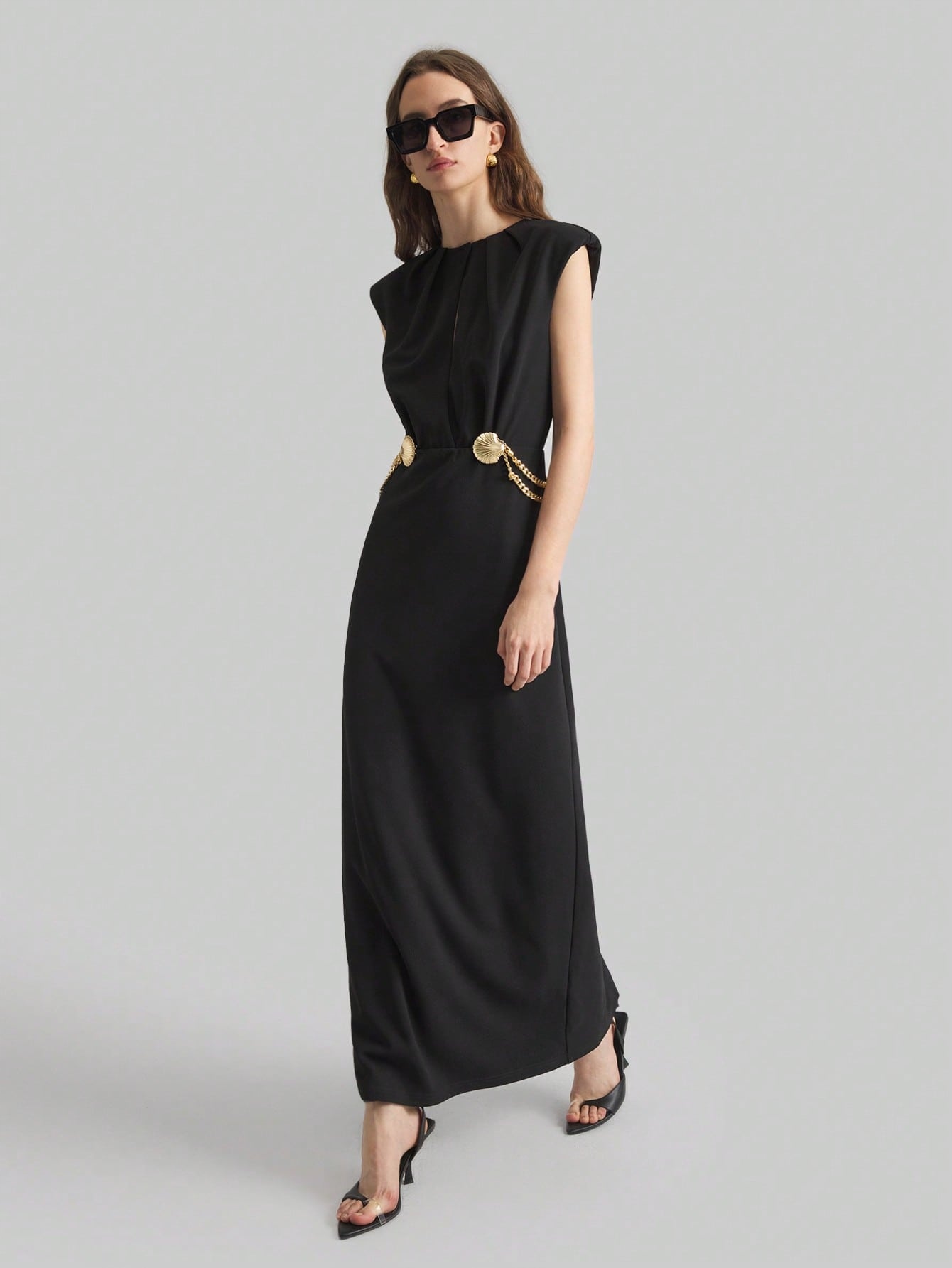 Šaty Maxi Elegantní Se Zlatými Ozdobami, Černá Shein, Velikost 40