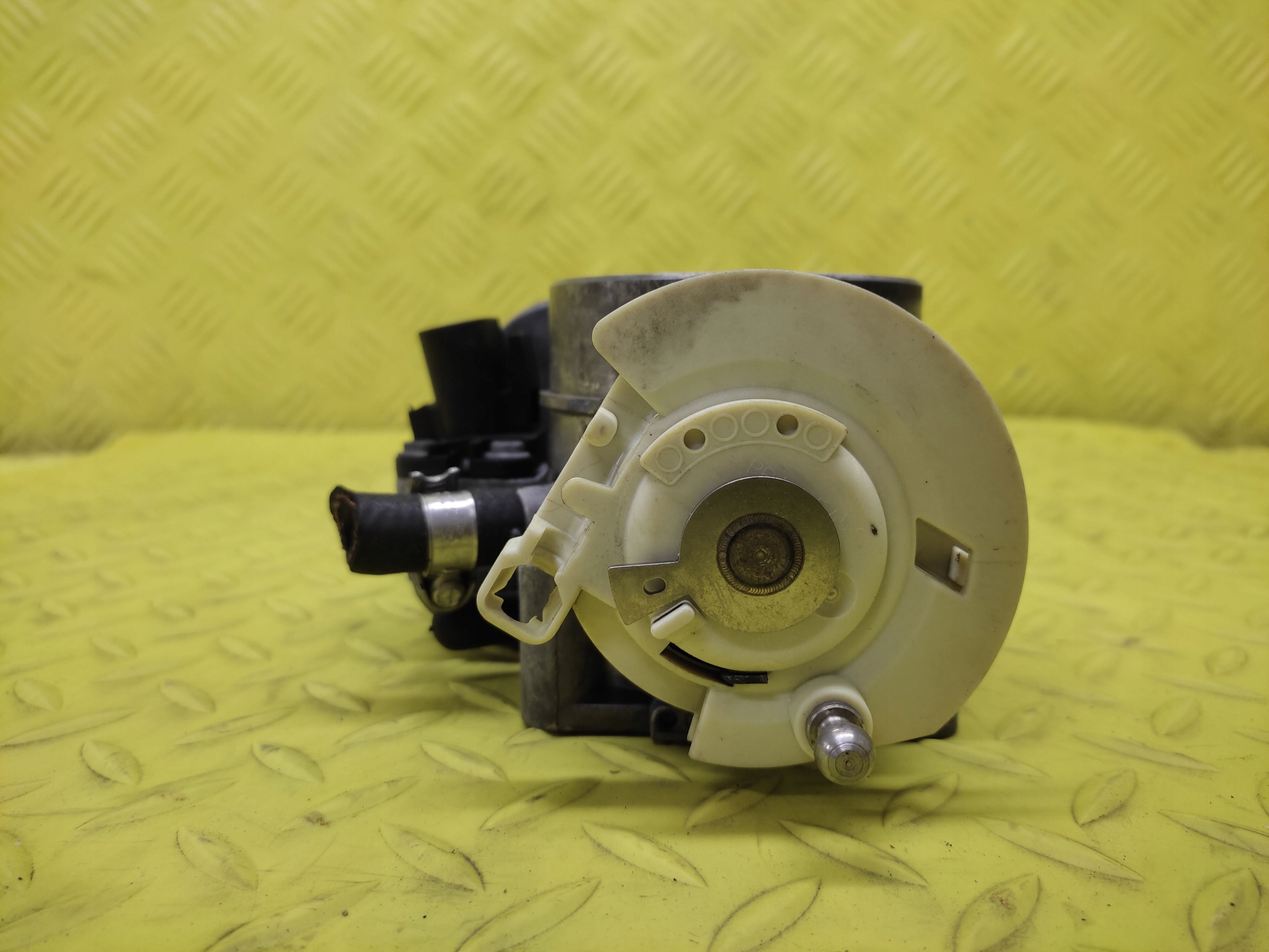 AUDI A6 C5 2.4 V6 Valvola a farfalla 078133063AC