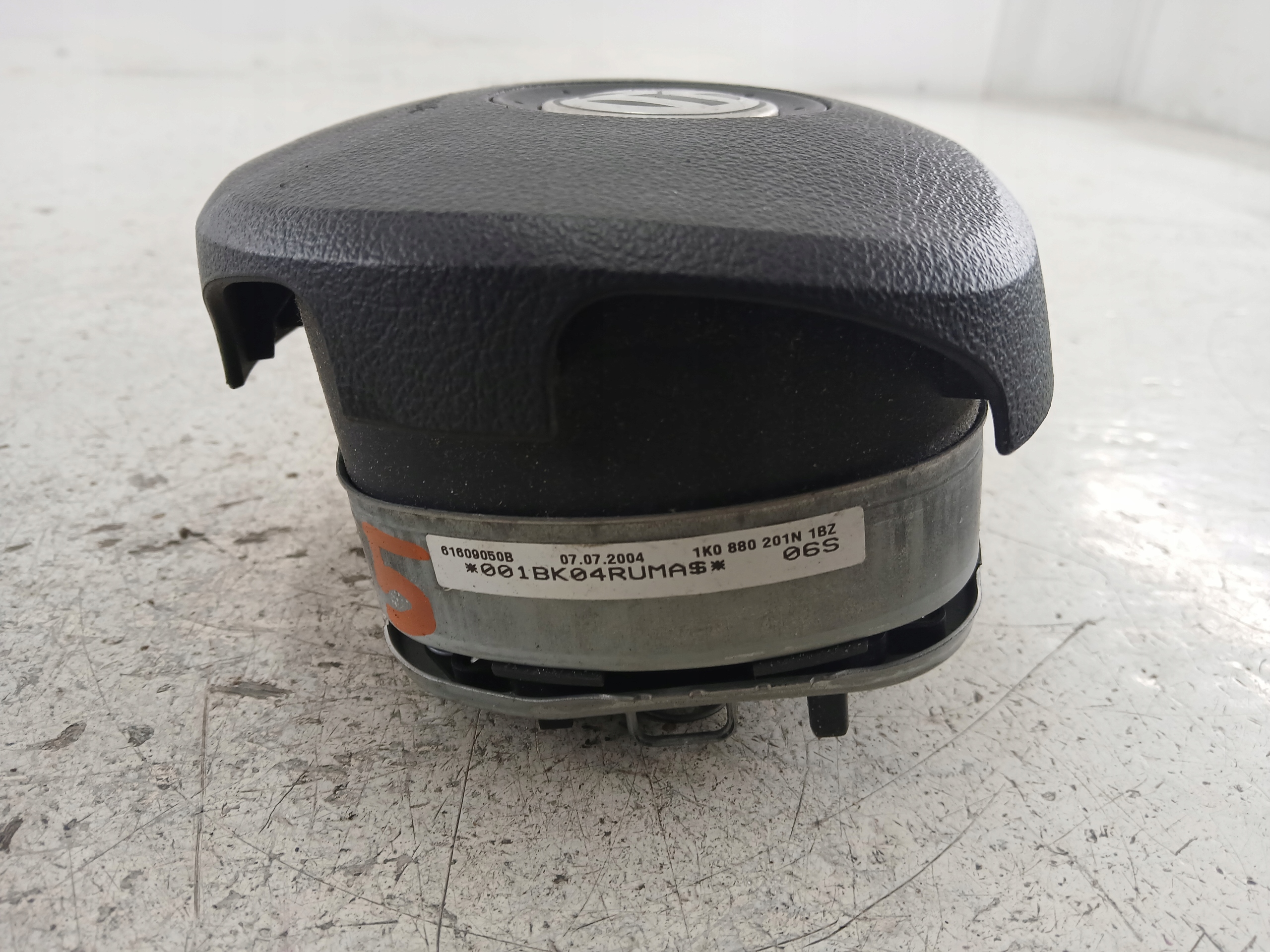 VW GOLF V airbag 1K0880201N