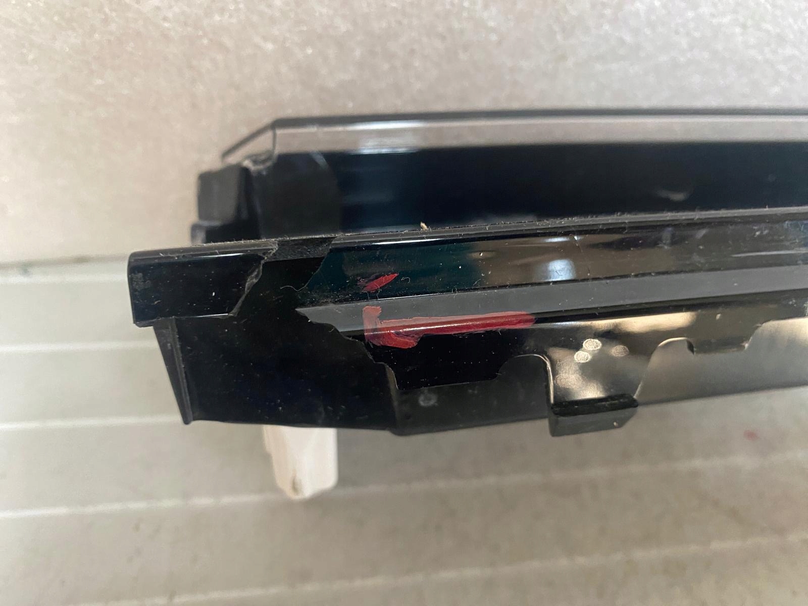 led решетки vw PASSAT B9 3J левая правая