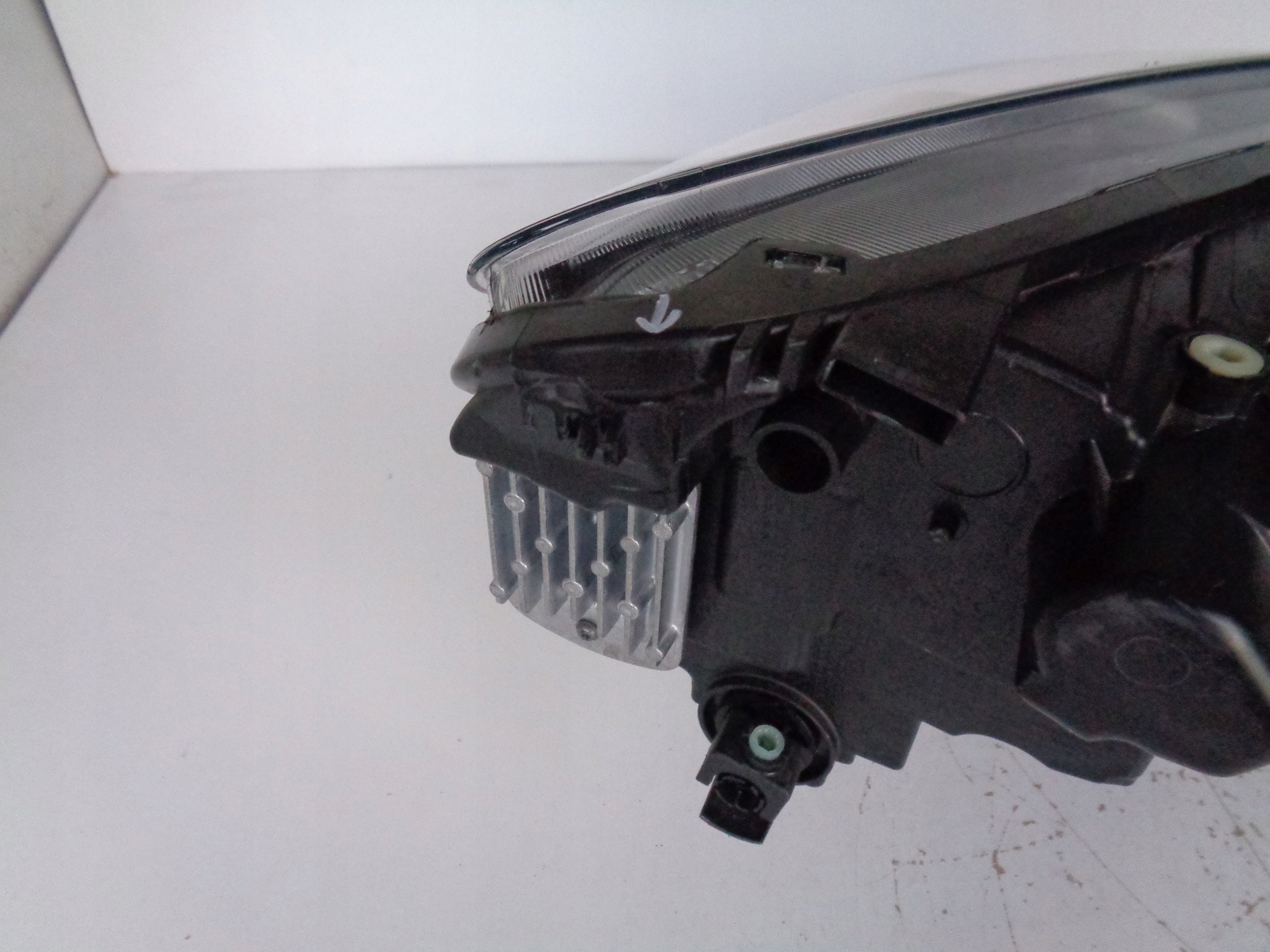 Licht links REFLEKTOR FORD KUGA MK3 19- FULL LED
