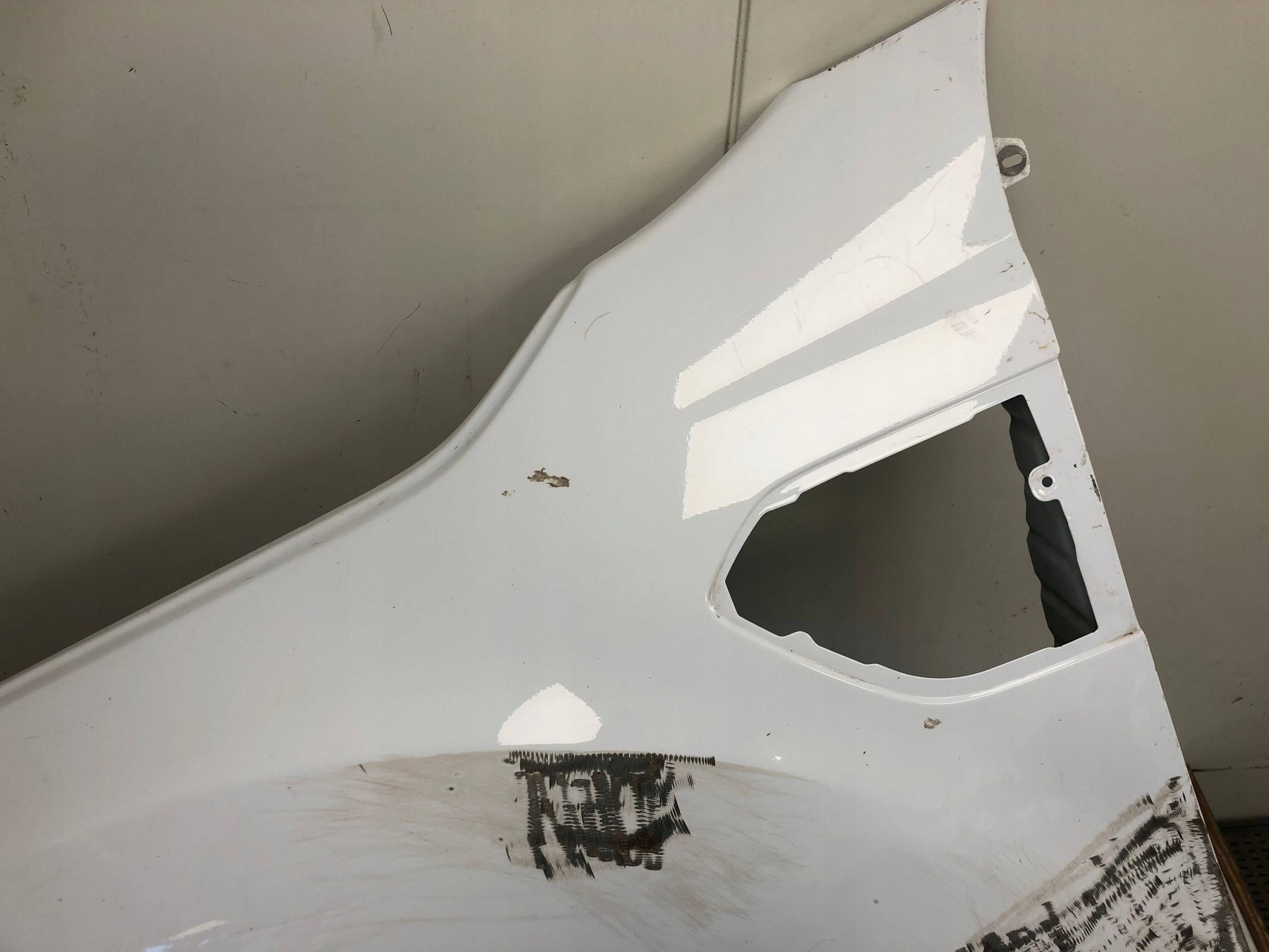 fender left front FORD RANGER IV LIFT