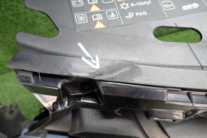 RENAULT KADJAR 16- Frontstoßstange vorne