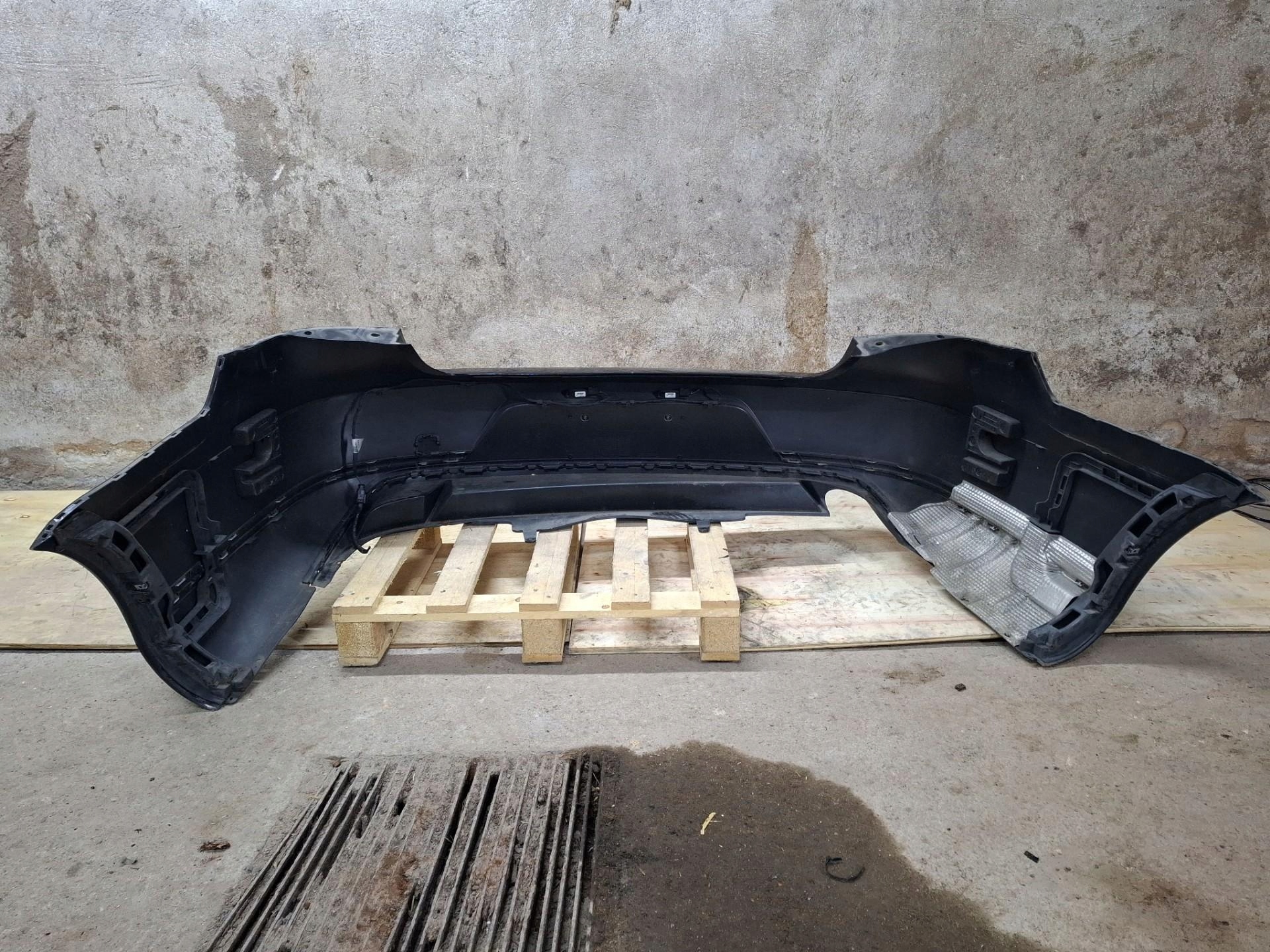 bumper rear Volkswagen Passat B7 2013