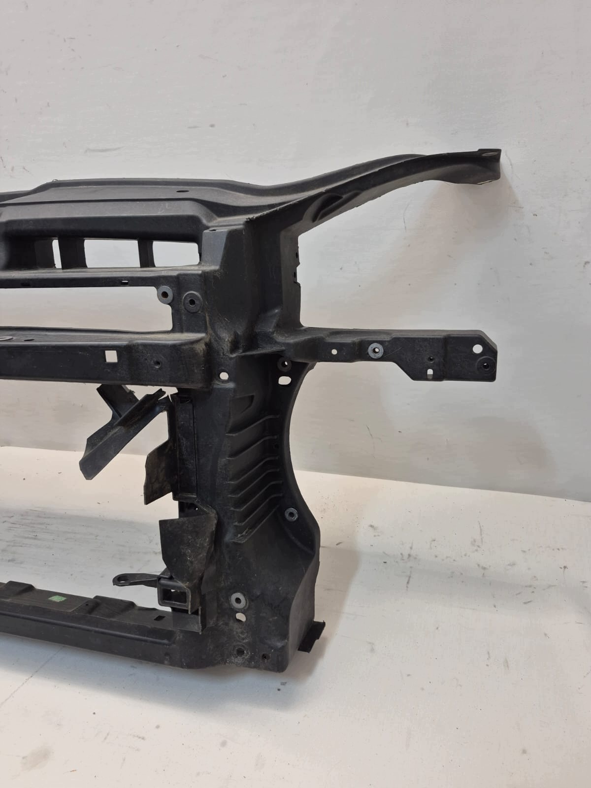VW GOLF V 5 03-09 support panel for radiators pillar