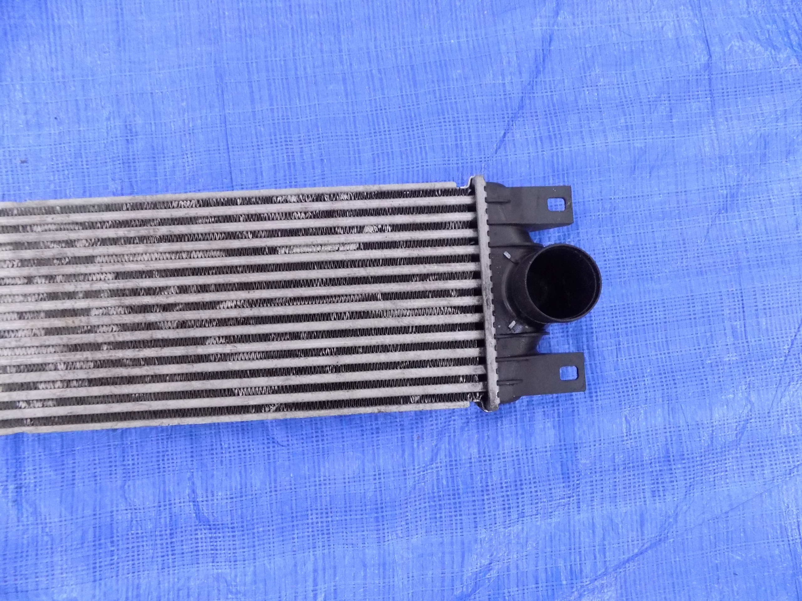 intercooler chladič MASTER II LIFT 2,5DCI