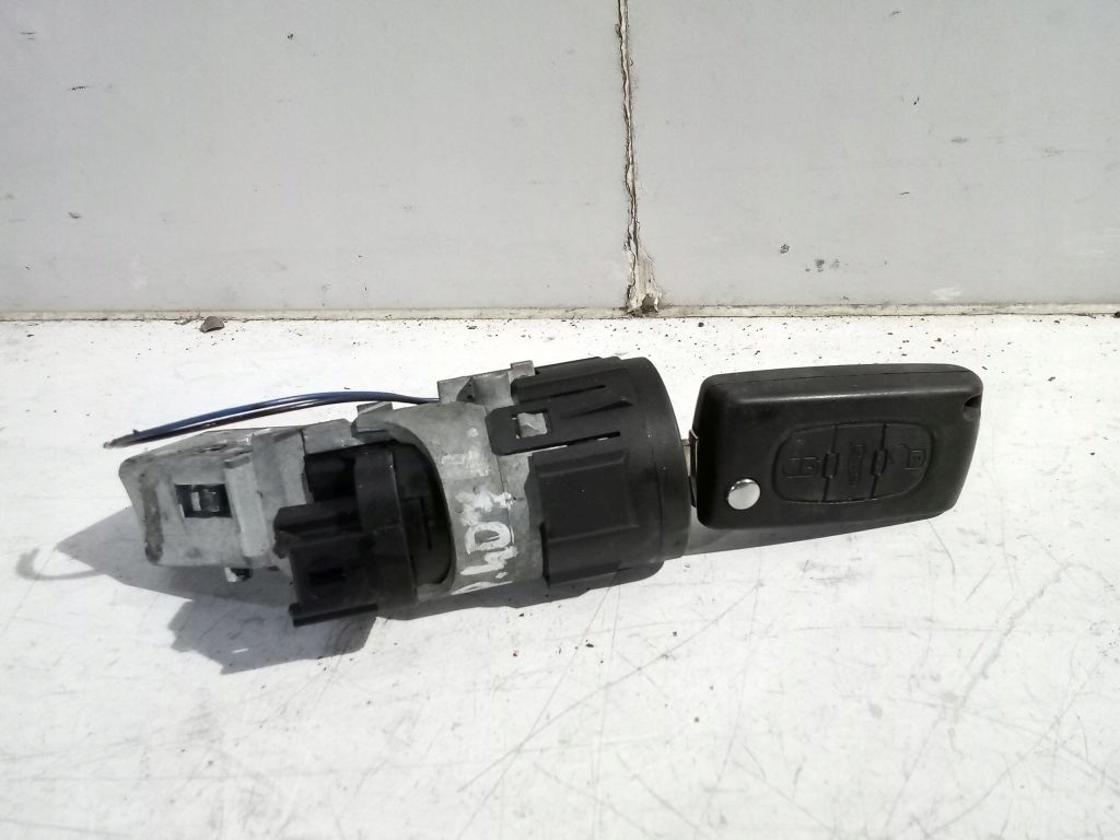 Peugeot 407 ключ зажигания