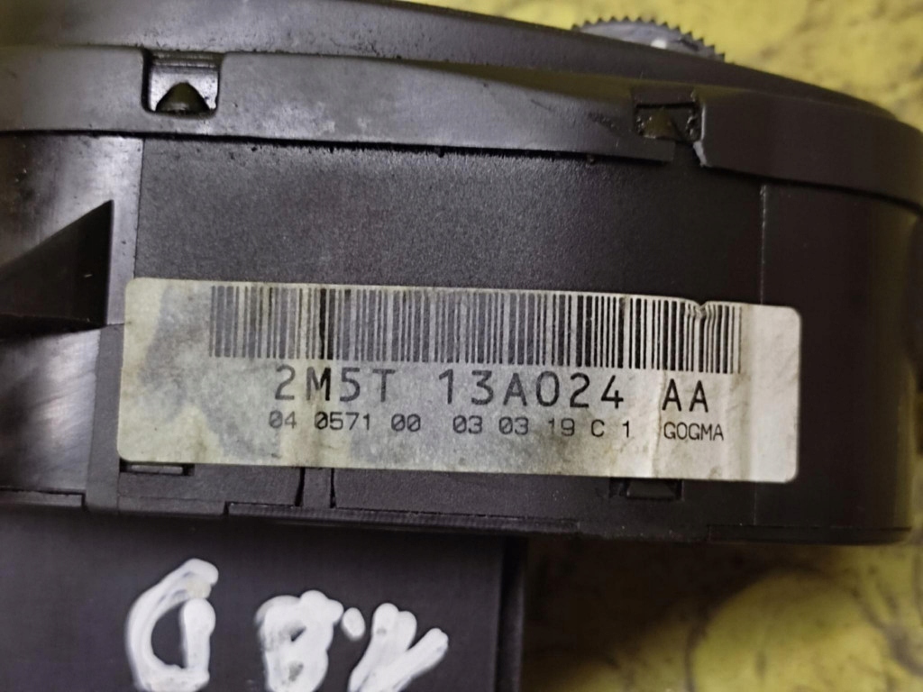 FORD FOCUS MK1 switch of the lights 2M5T13A024