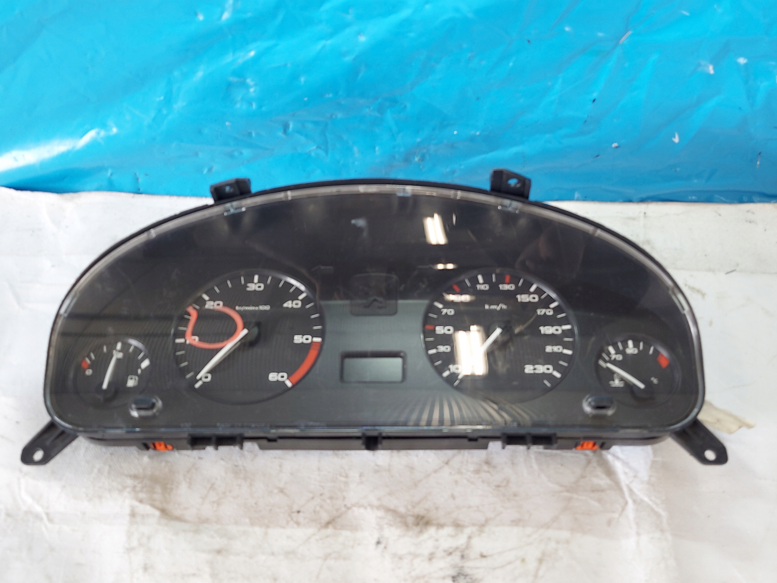 dials clock PEUGEOT 406 2.0 HDI 9630372780