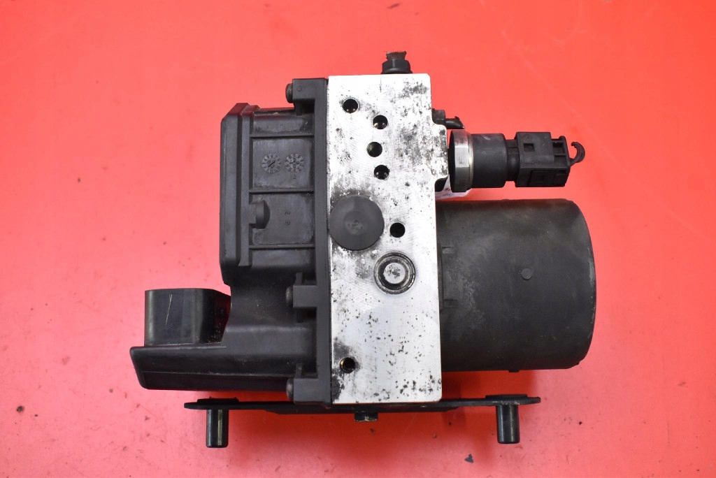 pump ABS 6766845 BMW E65 3.0D 218 KM 01-05