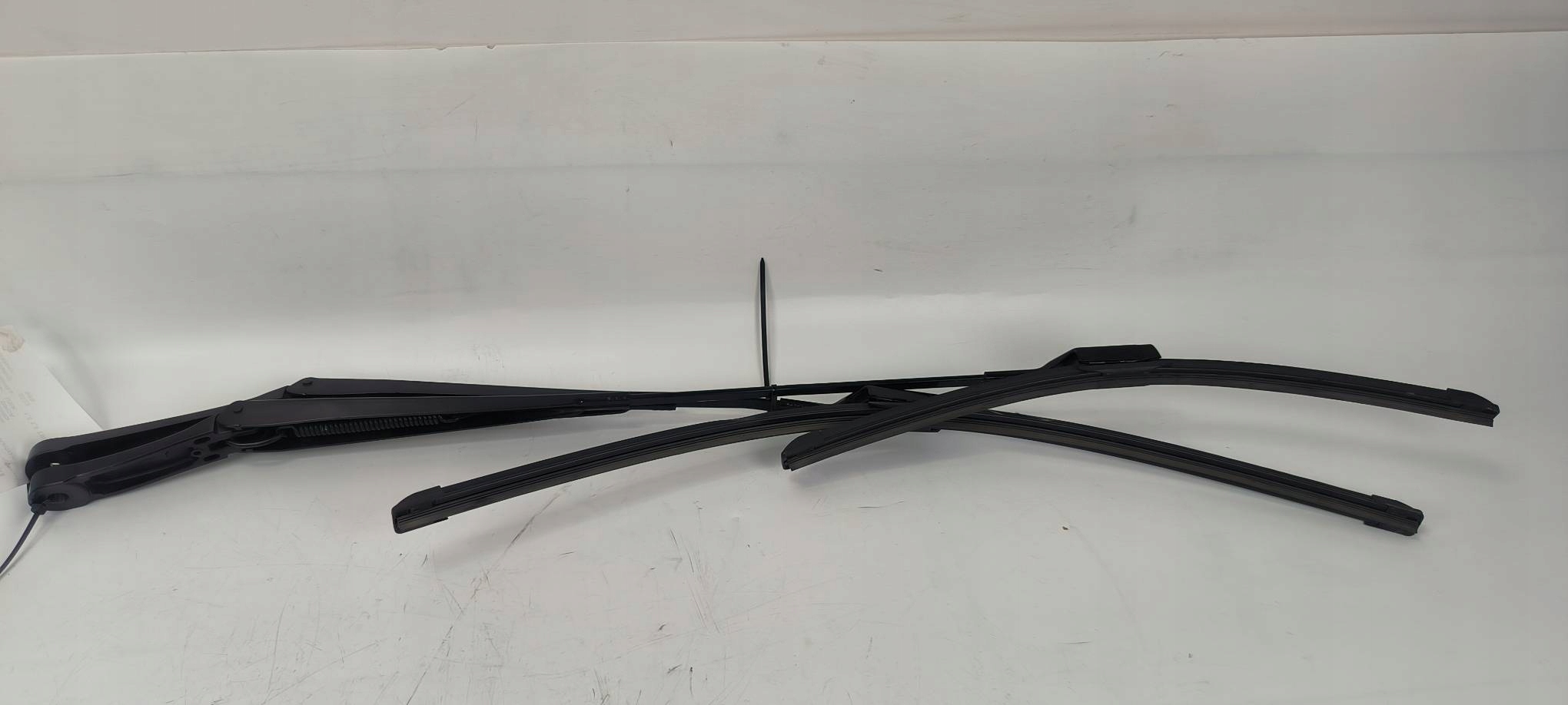 wiper arm front 97036203 SKODA KAMIQ