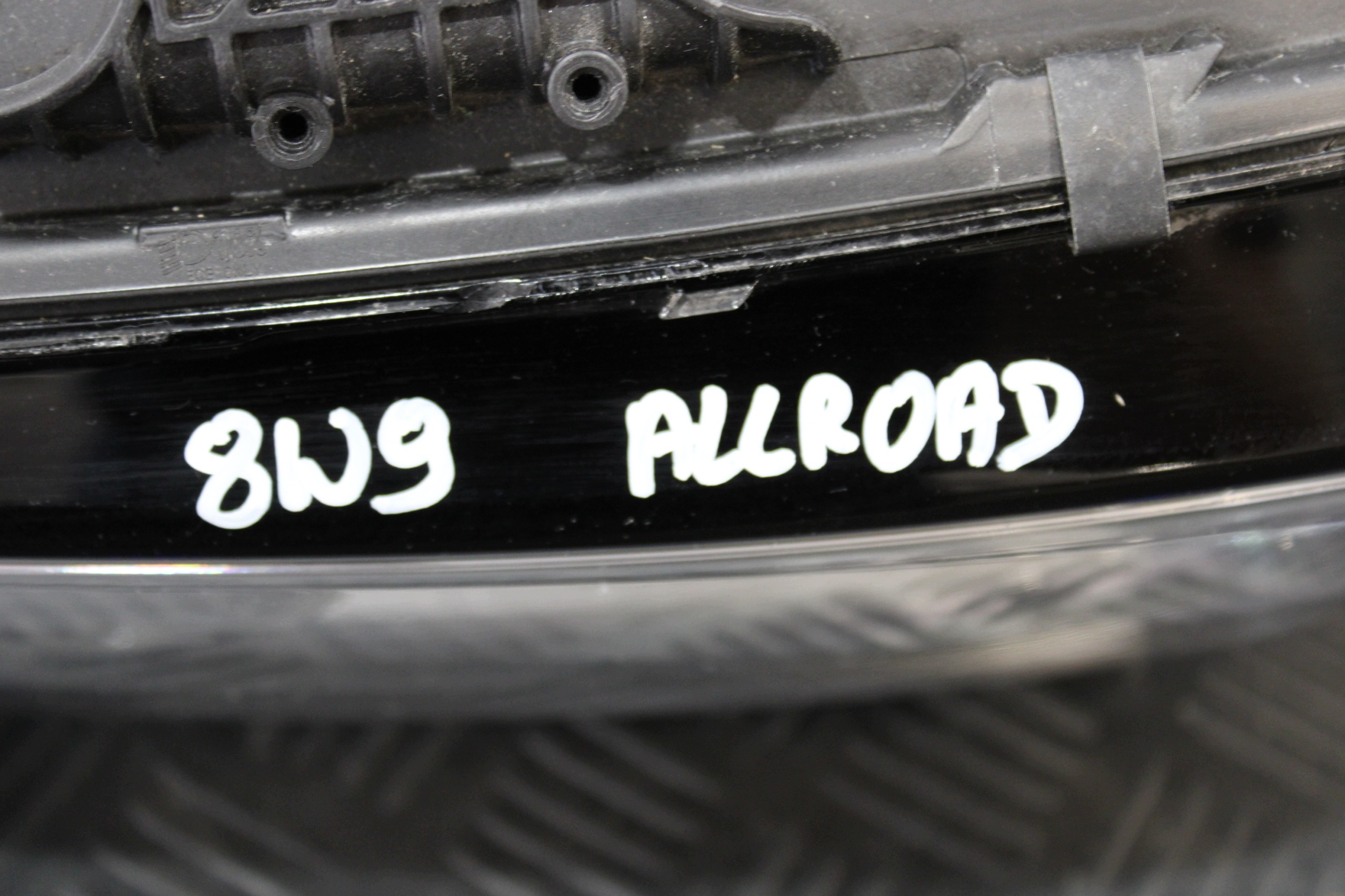 light left front left front LED 8W0941005 AUDI A4 B9 8W0 8W9