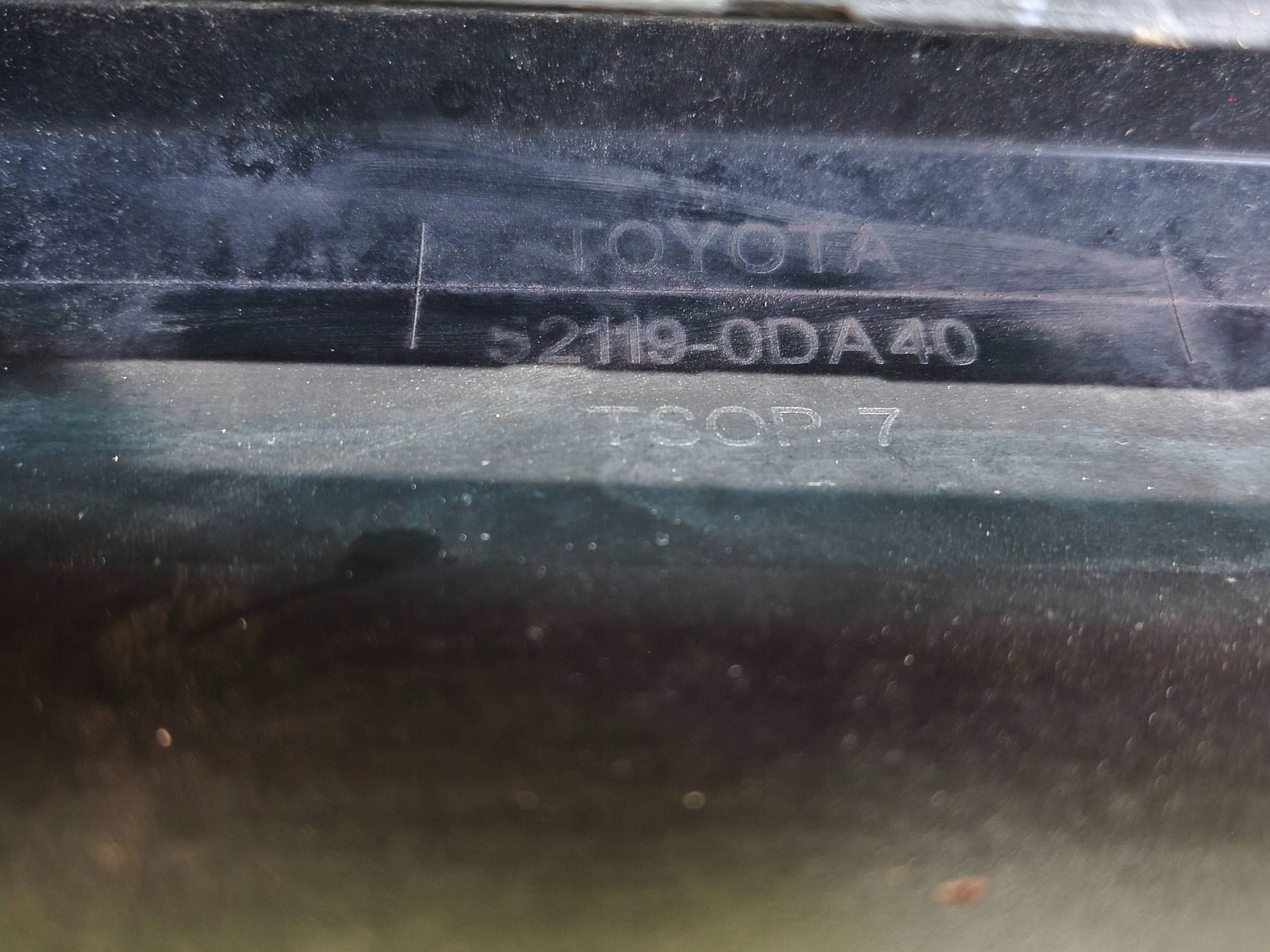 front bumper front TOYOTA YARIS III LIFT 17- NR.Z9062