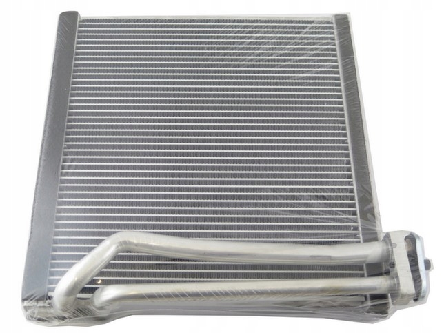 CHLODNICA KLIMATYZACJI CAT 312D 315D 320D 323D 325