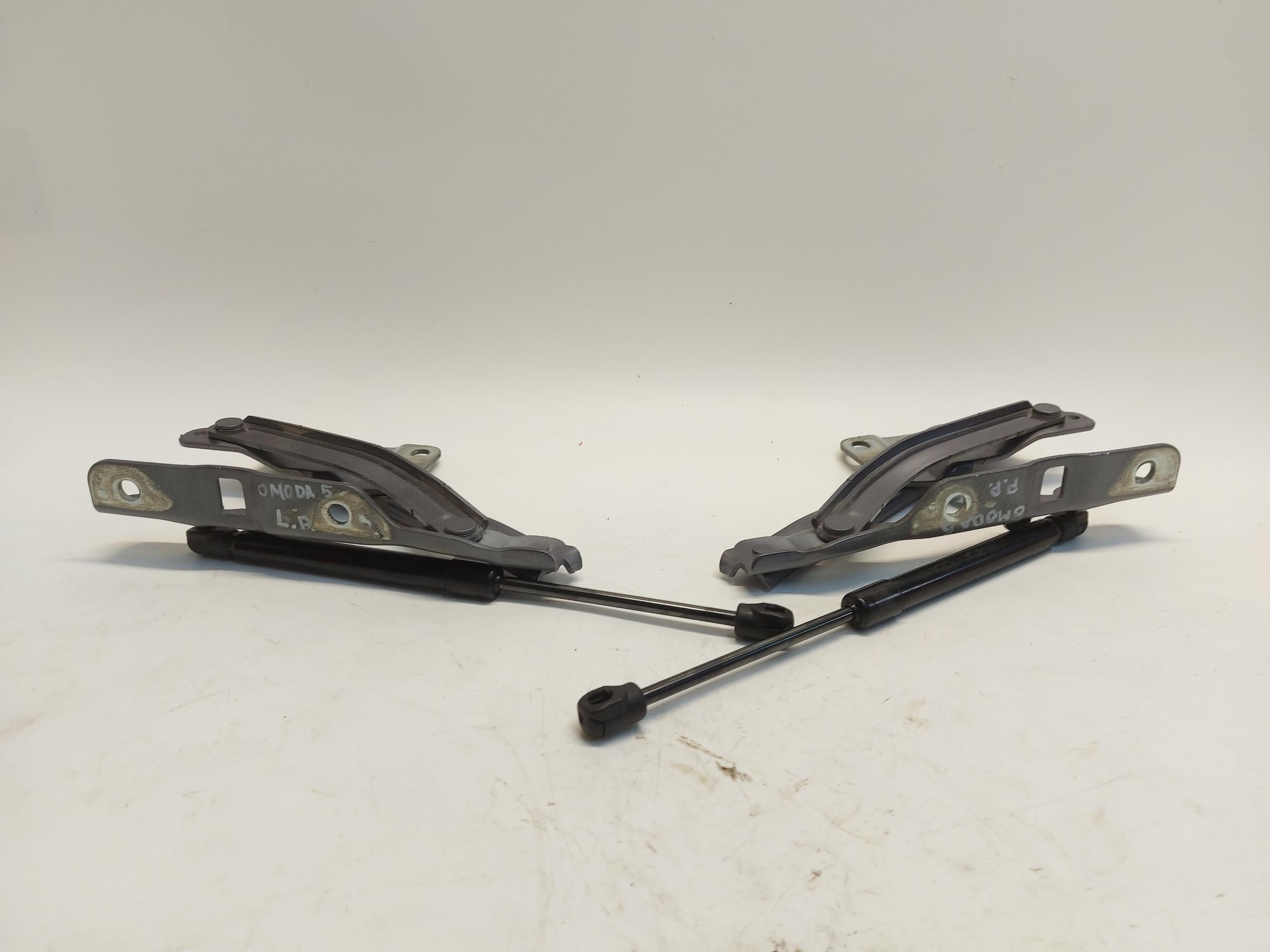 Chery Omoda 5 2024r hinge bonnets left right 553000321aa komplet