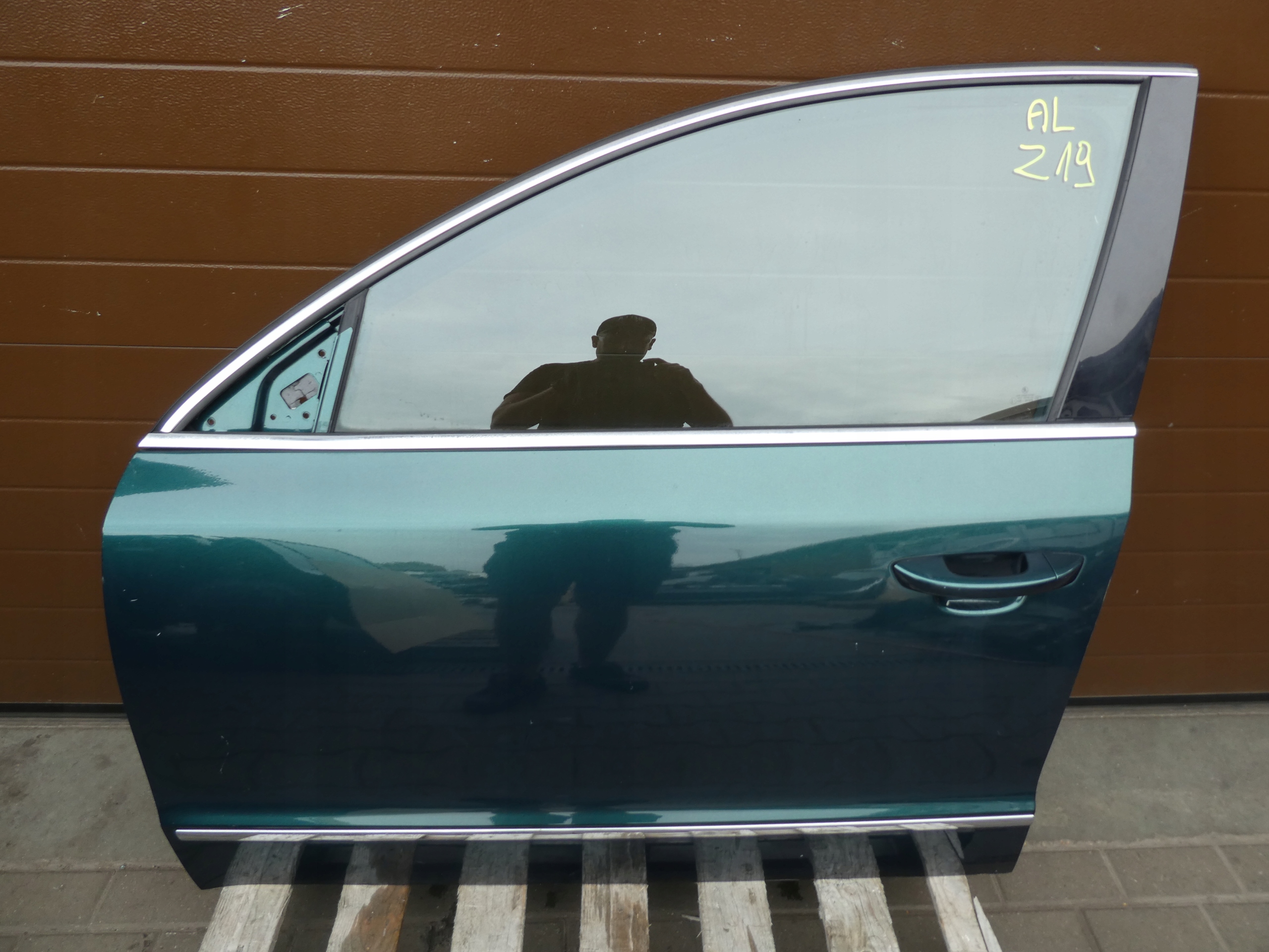 complete door left front SKODA SUPERB II