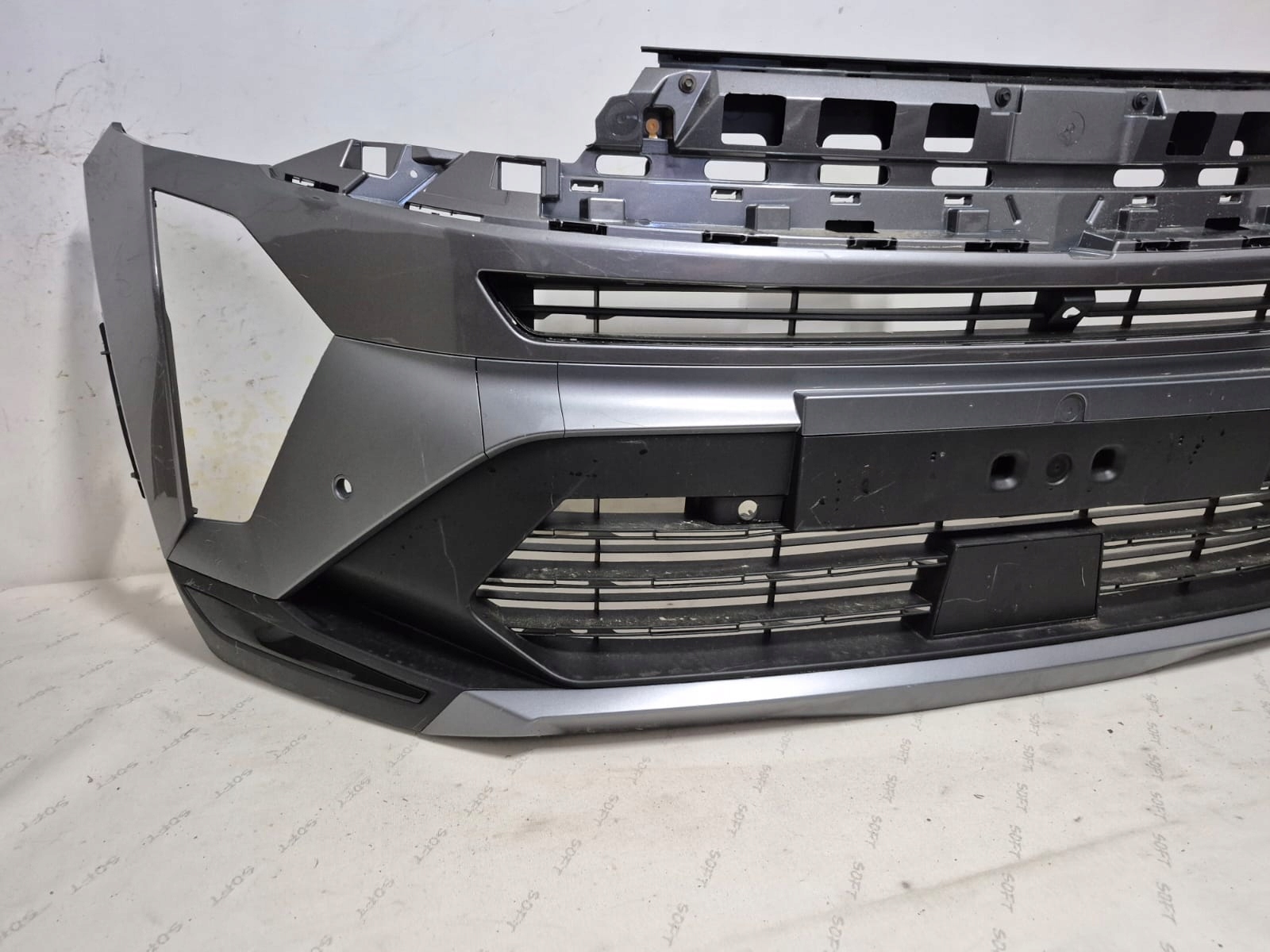 RENAULT CAPTUR II 2 LIFT 24- bumper front front PDC 620264889R