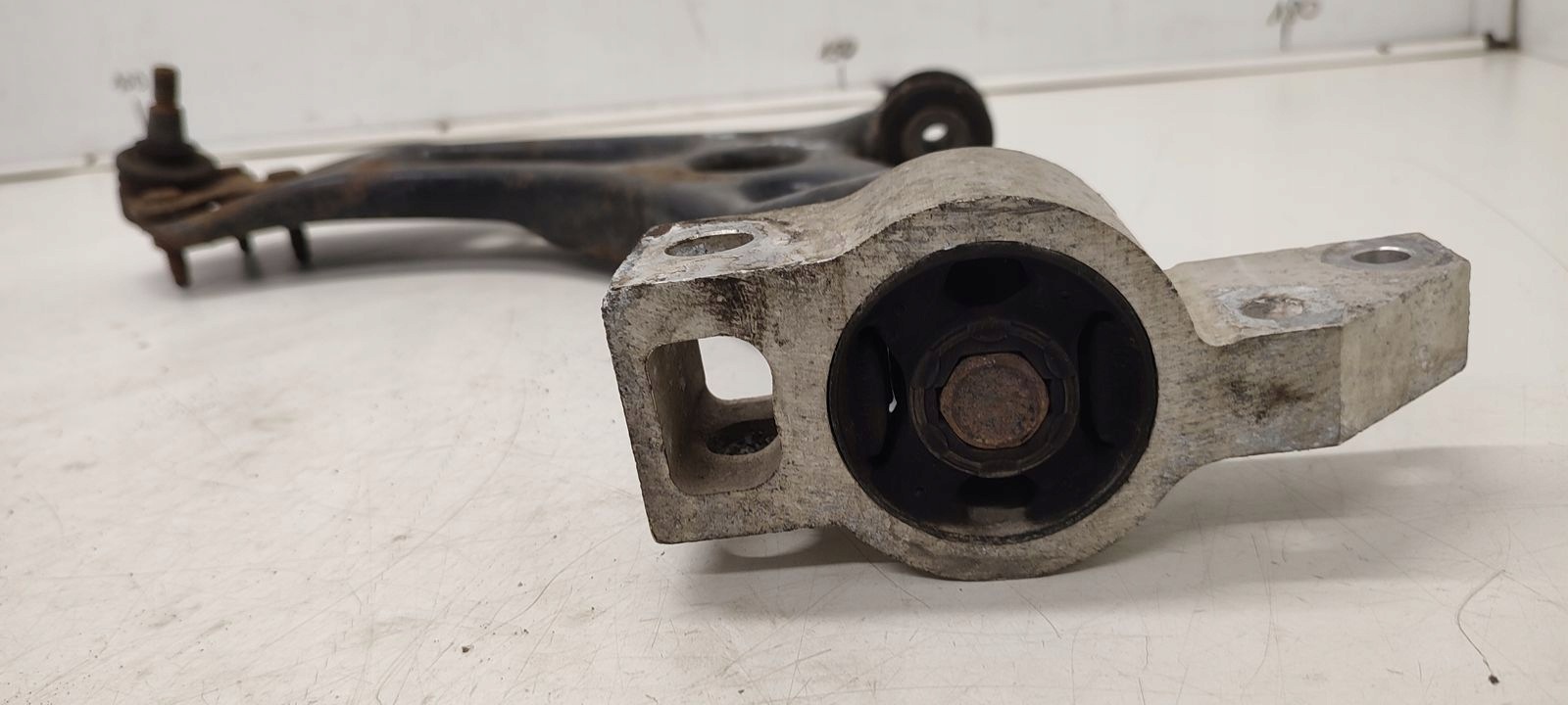 arm front front left Seat Leon II LIFT 1,4 TSI