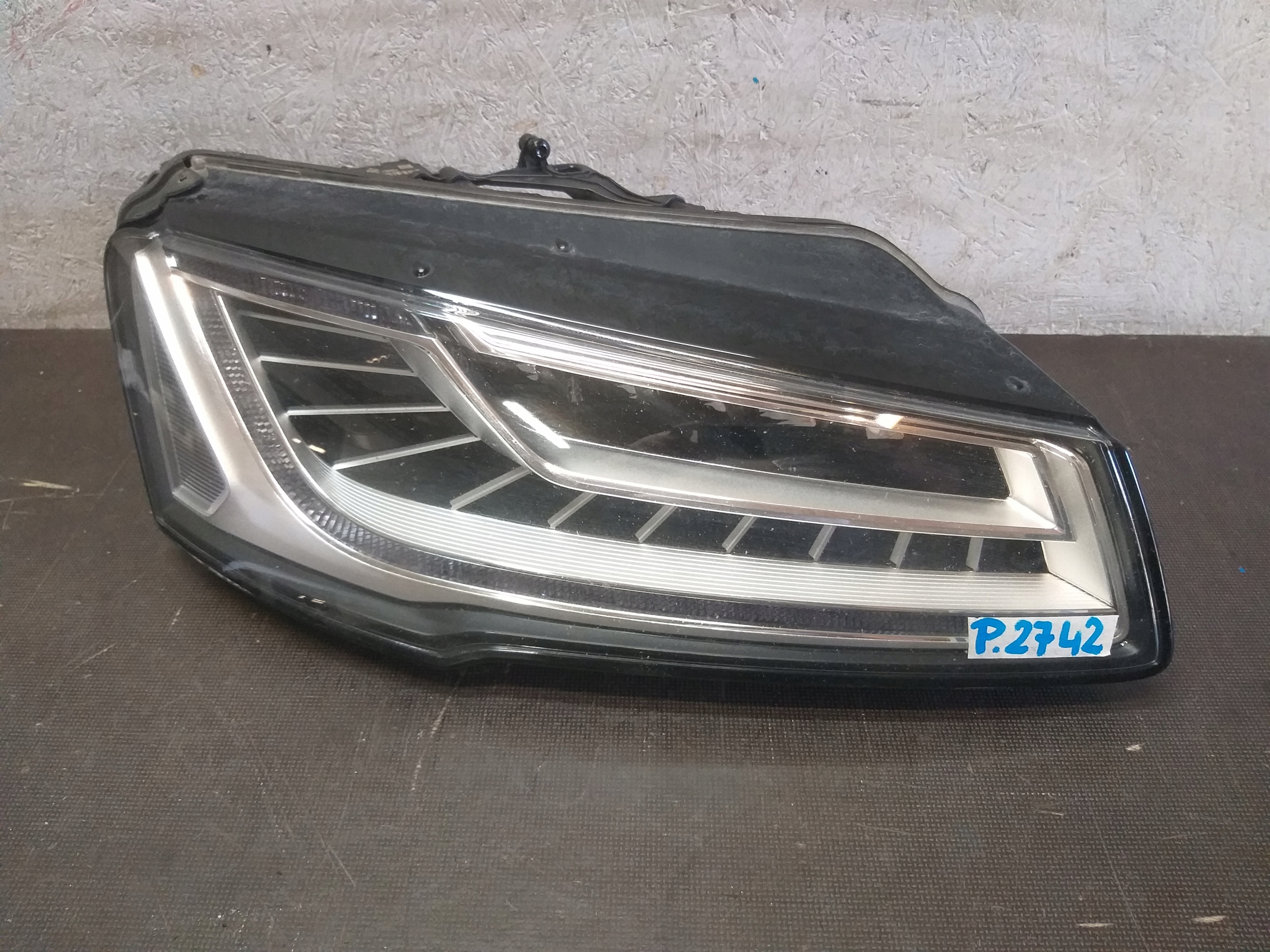light front right AUDI A8 D4 LIFT FULL LED 4H0941036
