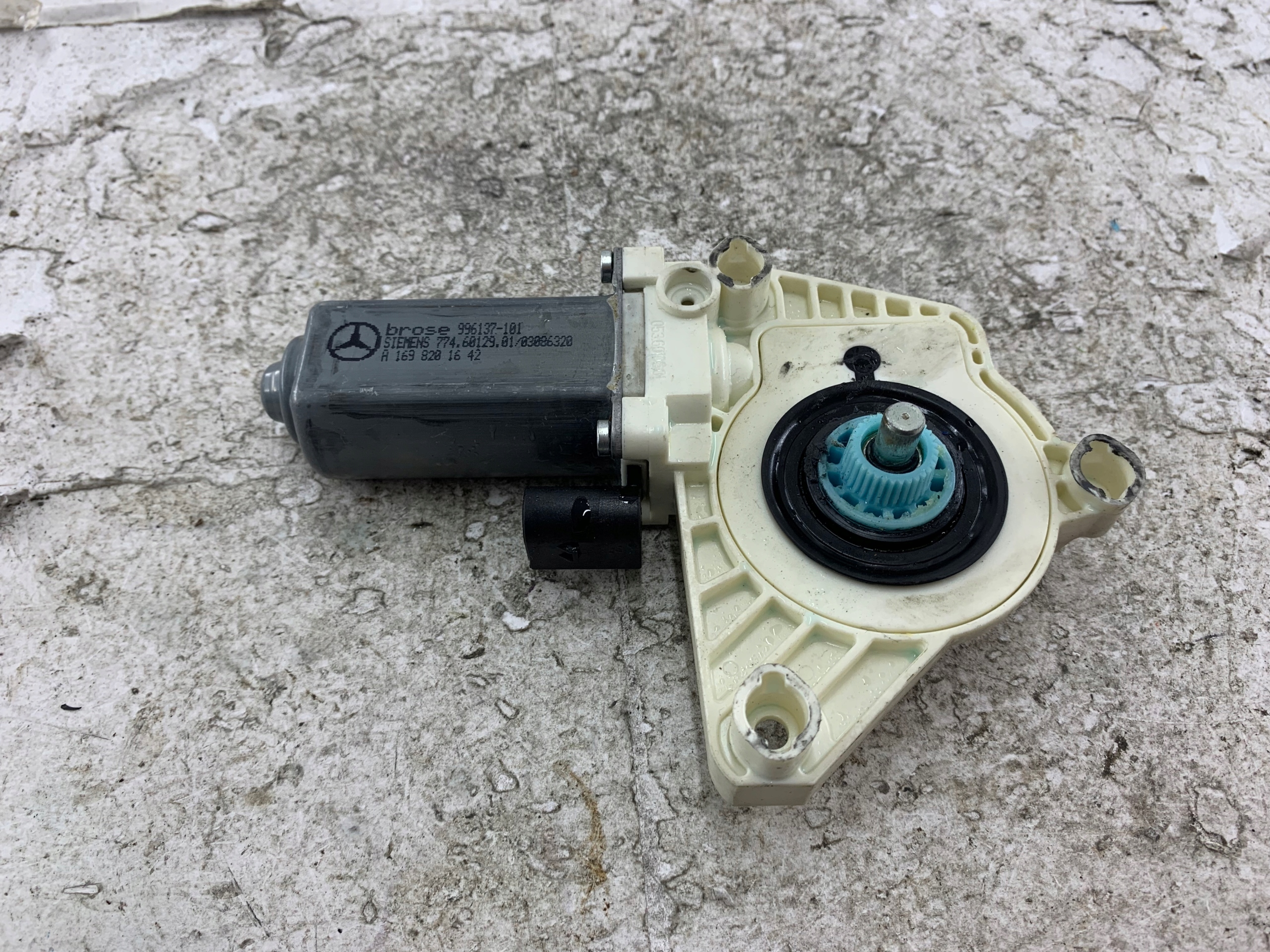 MERCEDES W169 mini motor windows right front A1698201642