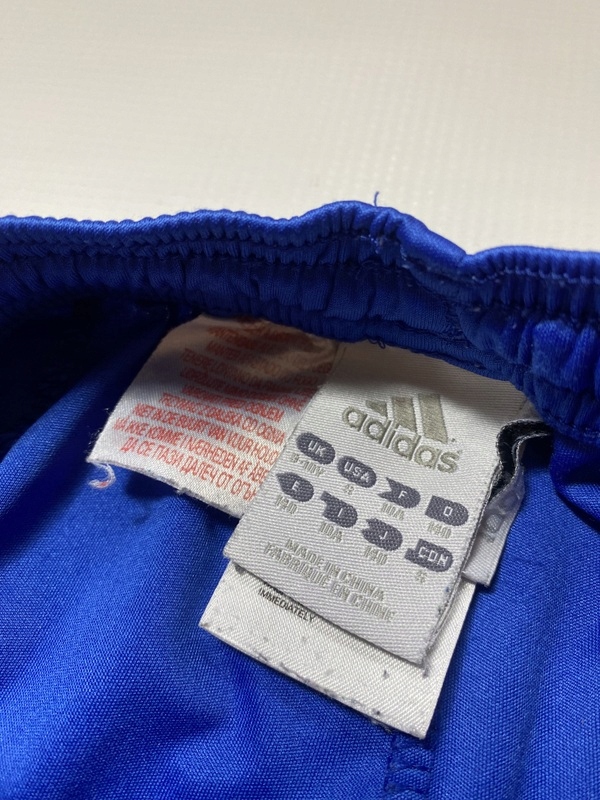 Chelsea Londyn ADIDAS 140cm 9-10 lat SPODENKI Marka adidas