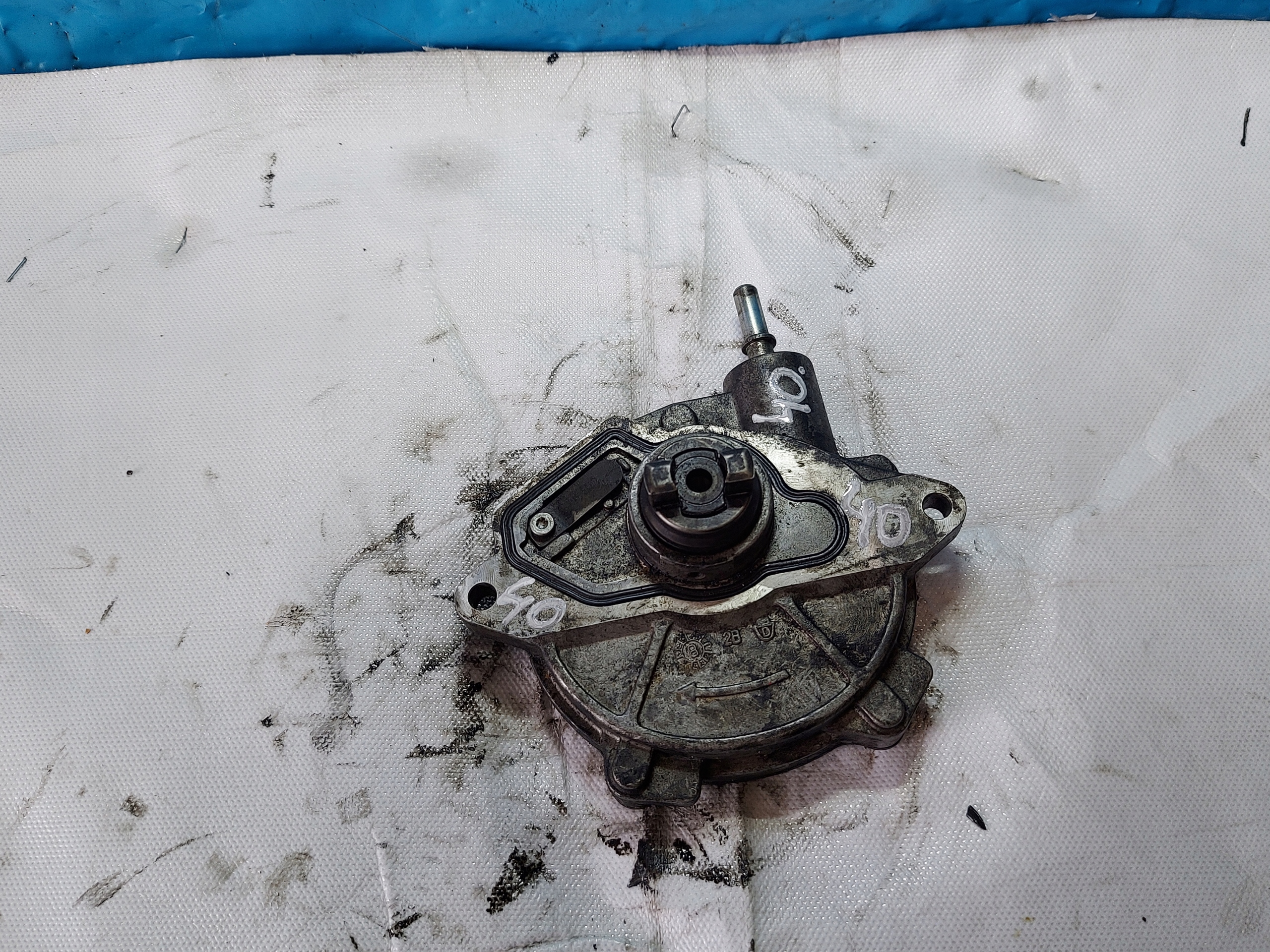 Pompa VACUM MERCEDES W169 2.0 CDI A6402300465
