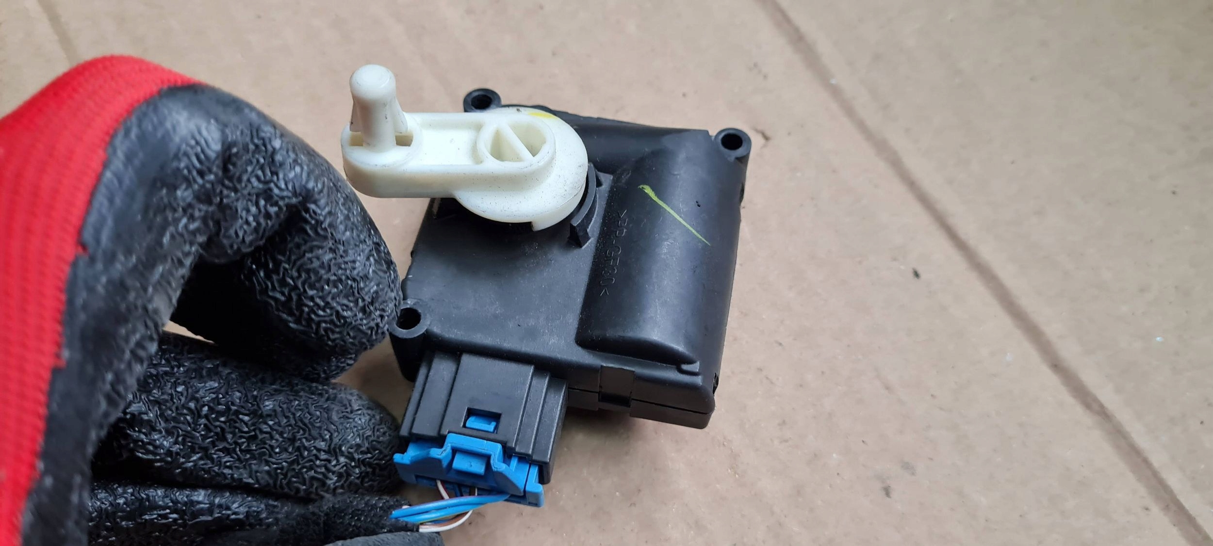 A6 C6 LIFT Micro moteur Bouches buses Bloc de chauffage complet 4F0820511A