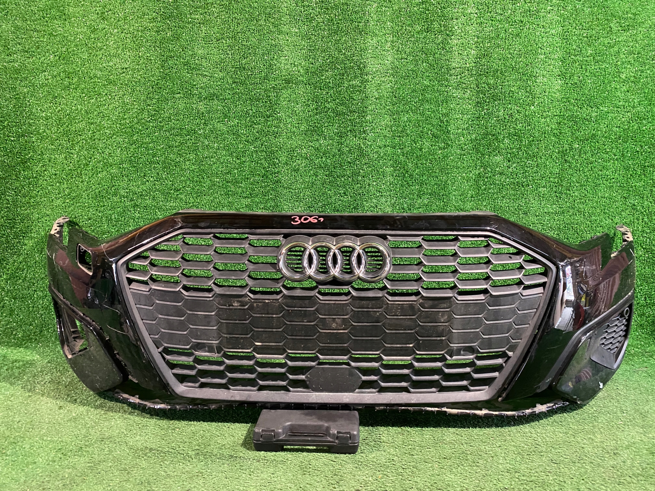 Frontstoßstange vorne AUDI A3 8Y