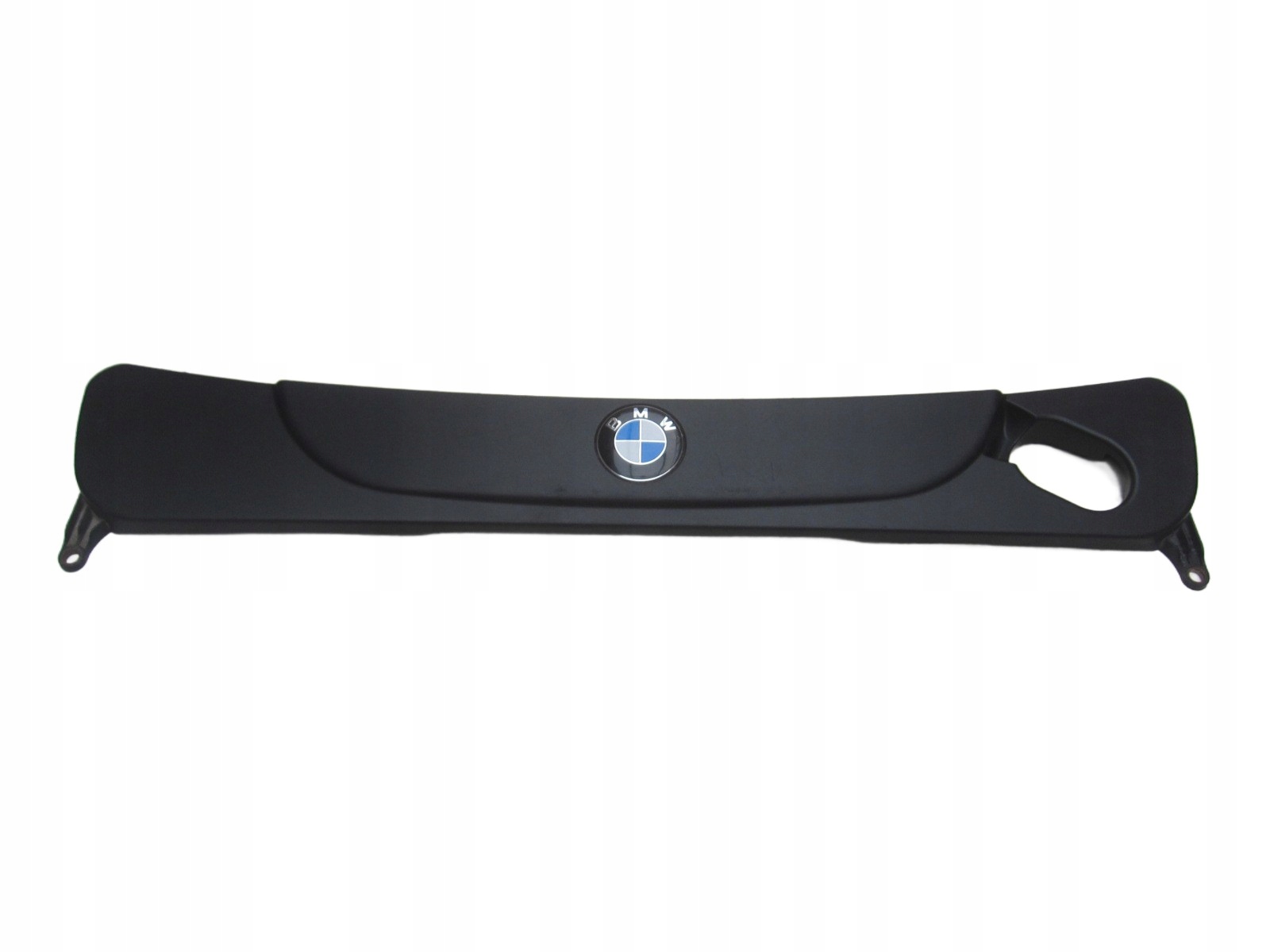 BMW E60 520D M47N2 intake air duct air line for support panel for radiators 11147801282