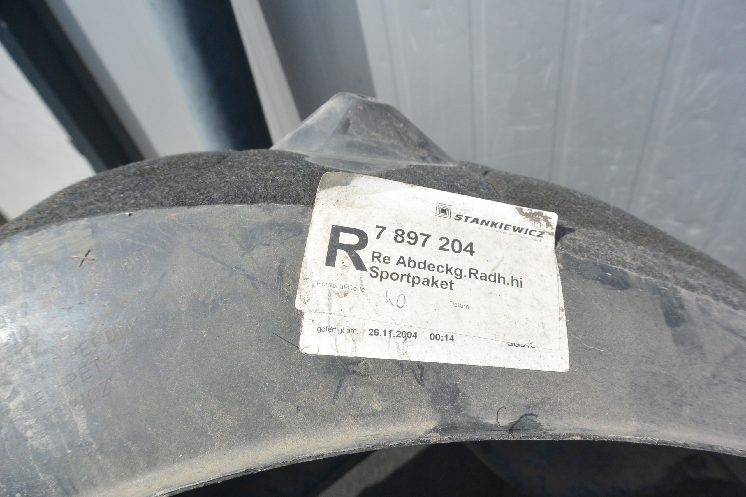 mudguard right left rear part BMW 5-SERII E60 E61 KOMPLET
