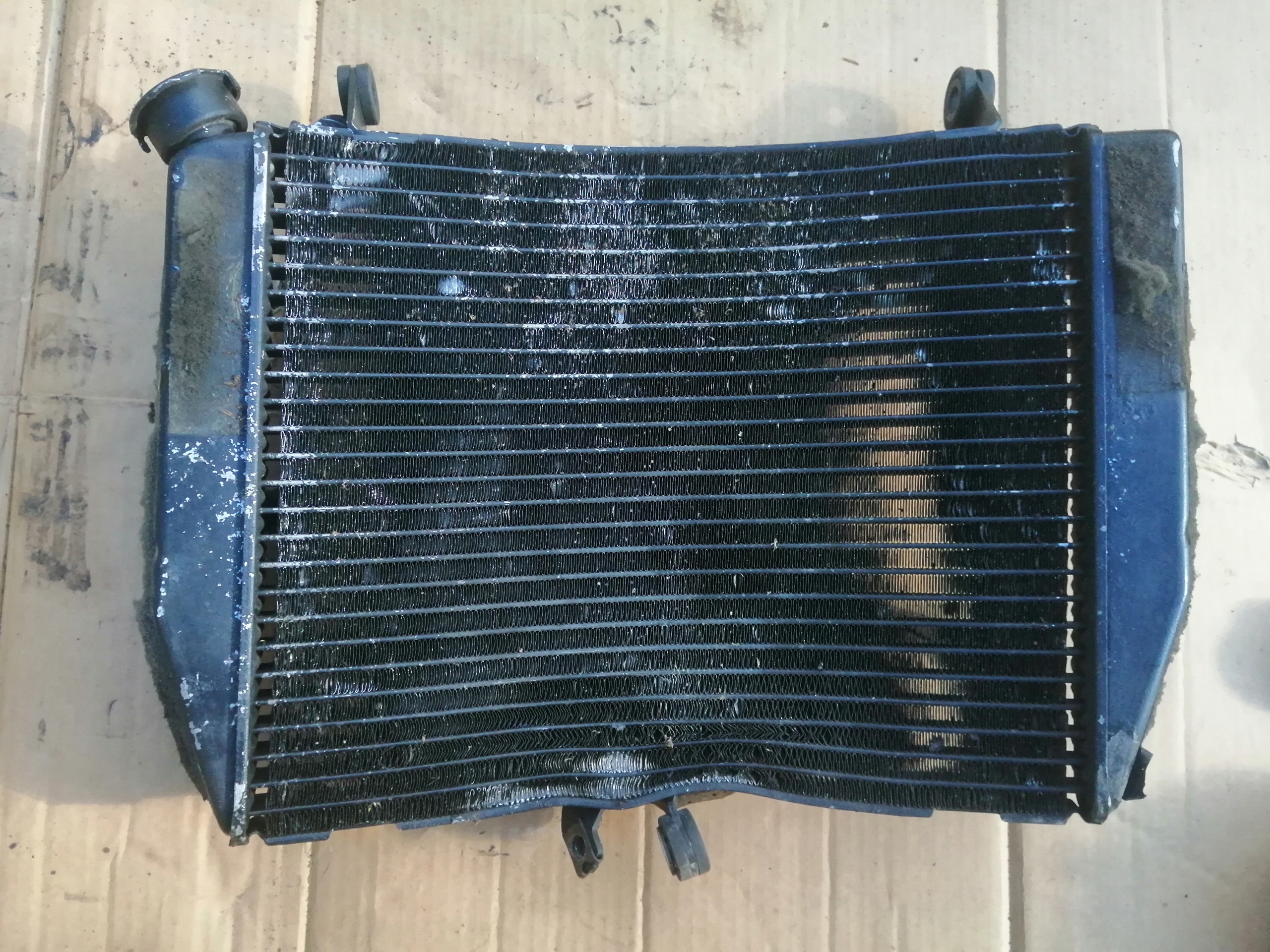 Erty678e453 - Yamaha R6 rj05 03-05 кулер для воды