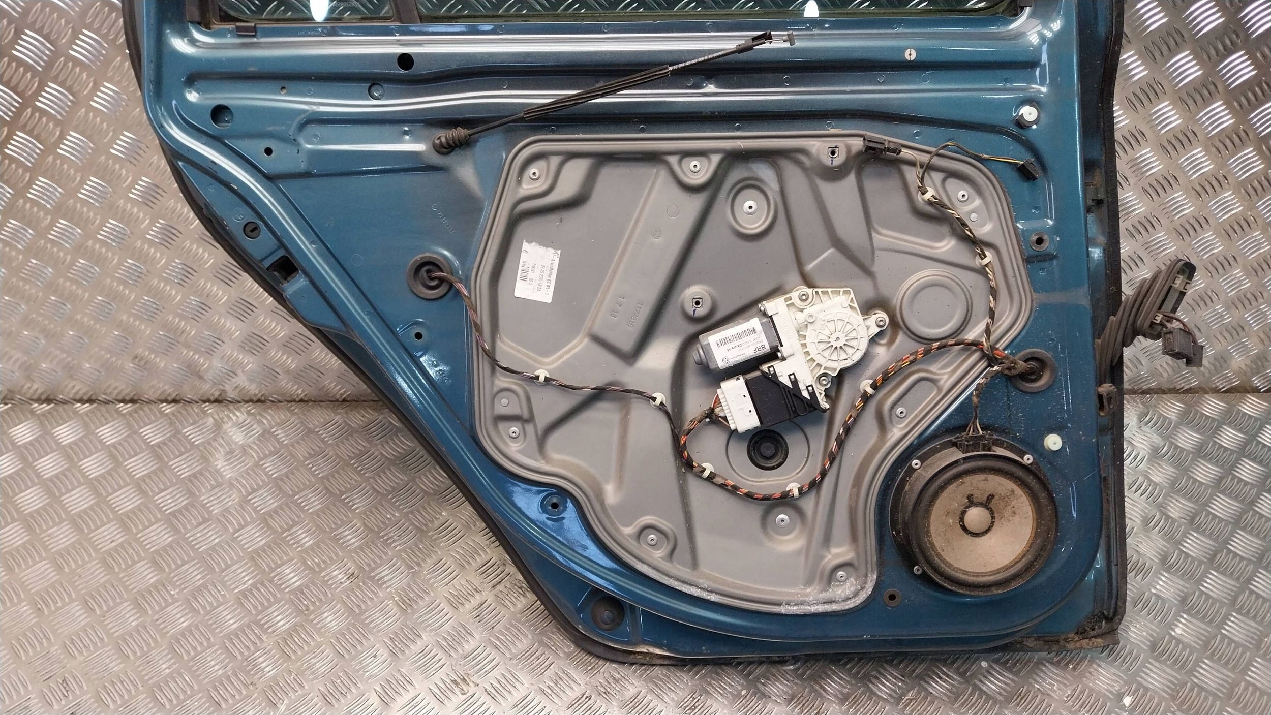 Tür heck links SKODA OCTAVIA II KOMBI 04