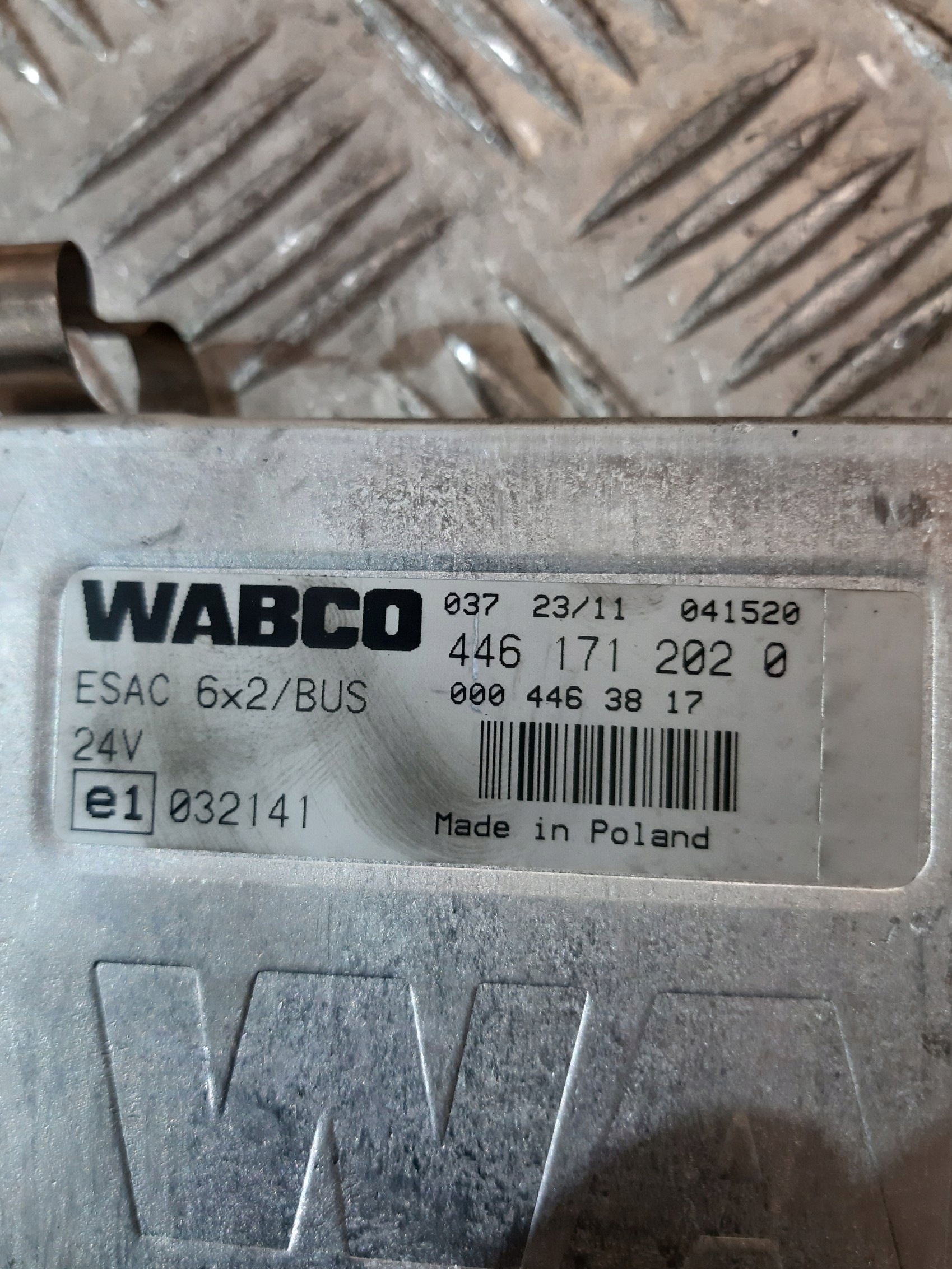 control unit ESAC WABCO 6x2 4461712020 0004463817