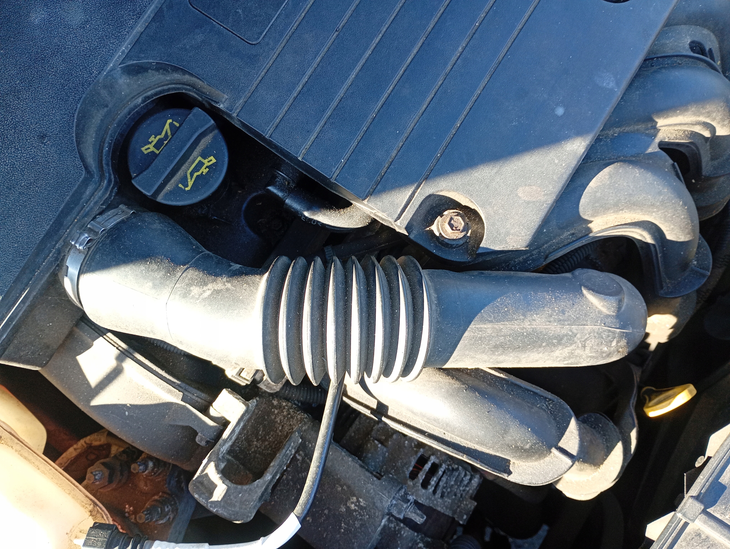 Mazda 2 II 03-07 pipe wiring air 1.3