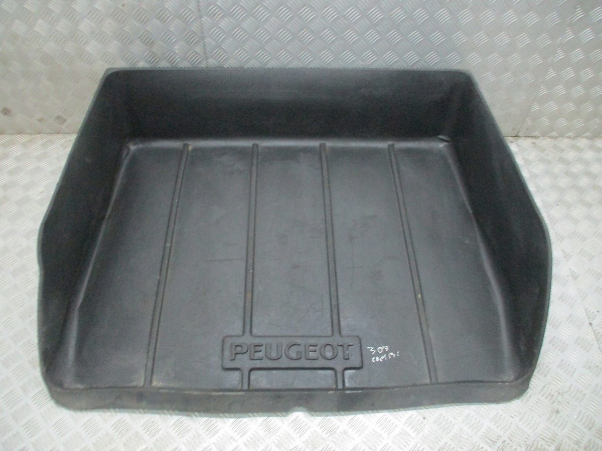 ВКЛАДИШ БАГАЖНИКА PEUGEOT 307 SW