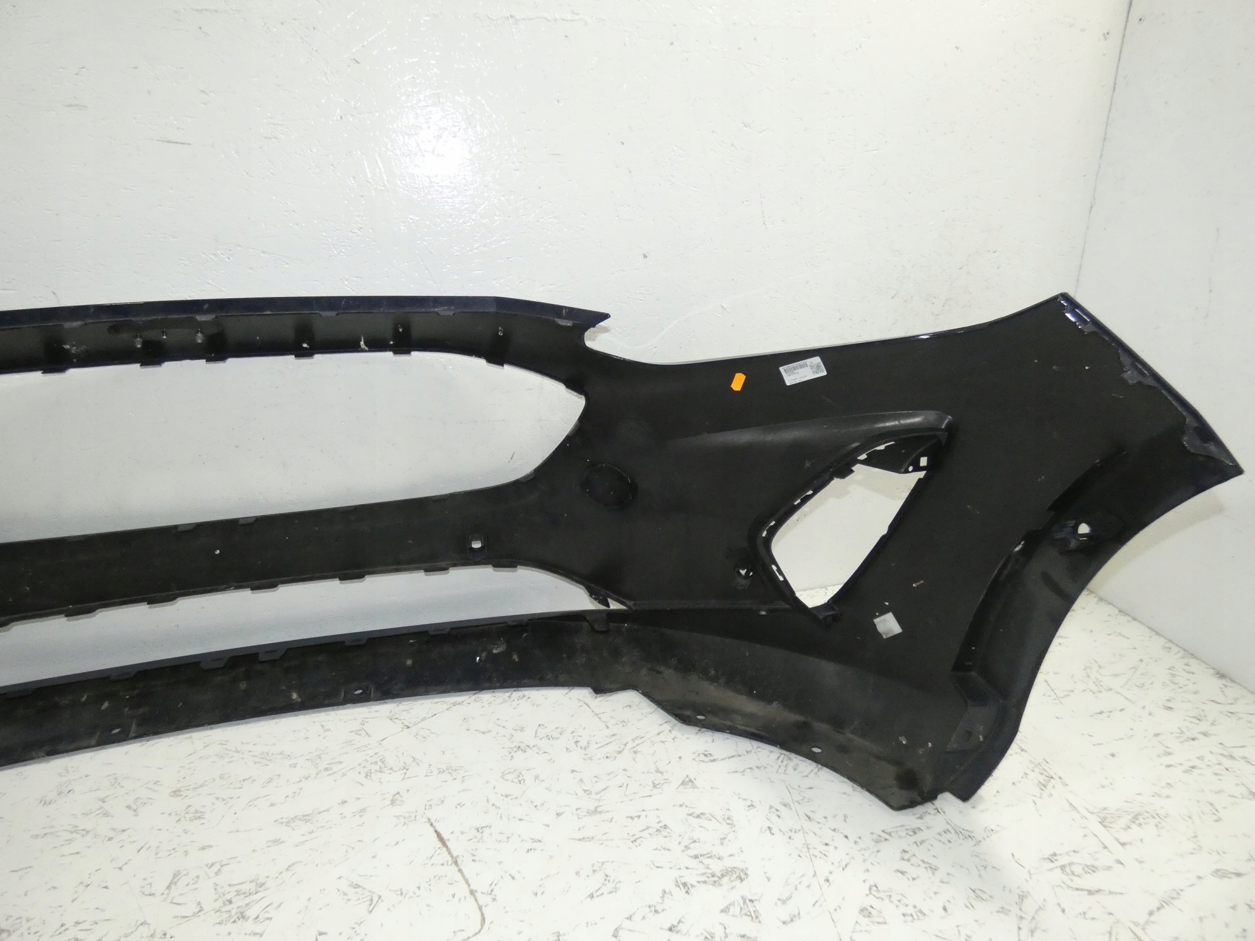 Ford Fiesta MK8 nárazník předek přední