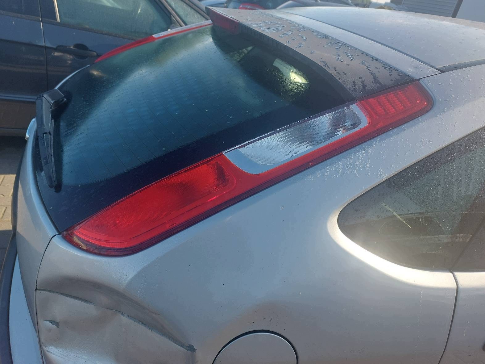 trunk door + lights rear part FORD FOCUS MK2 03 HB 5D