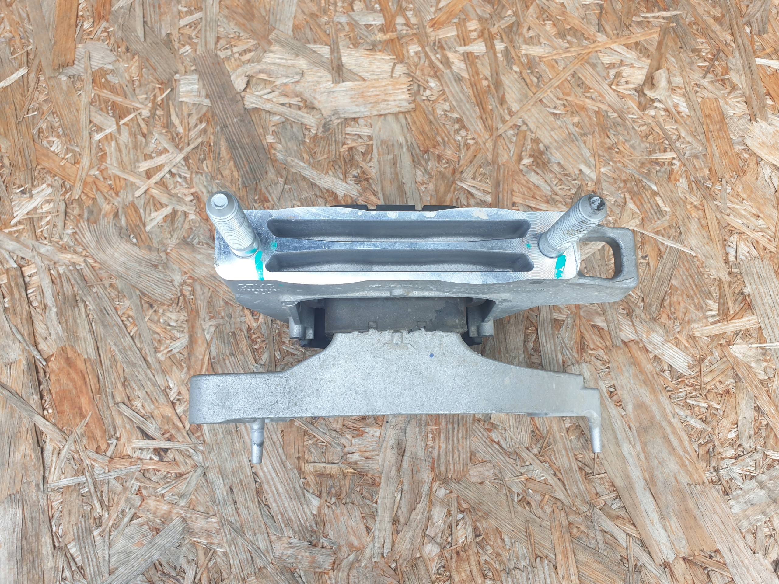 holder engine mount PEUGEOT 208-E 9826533880