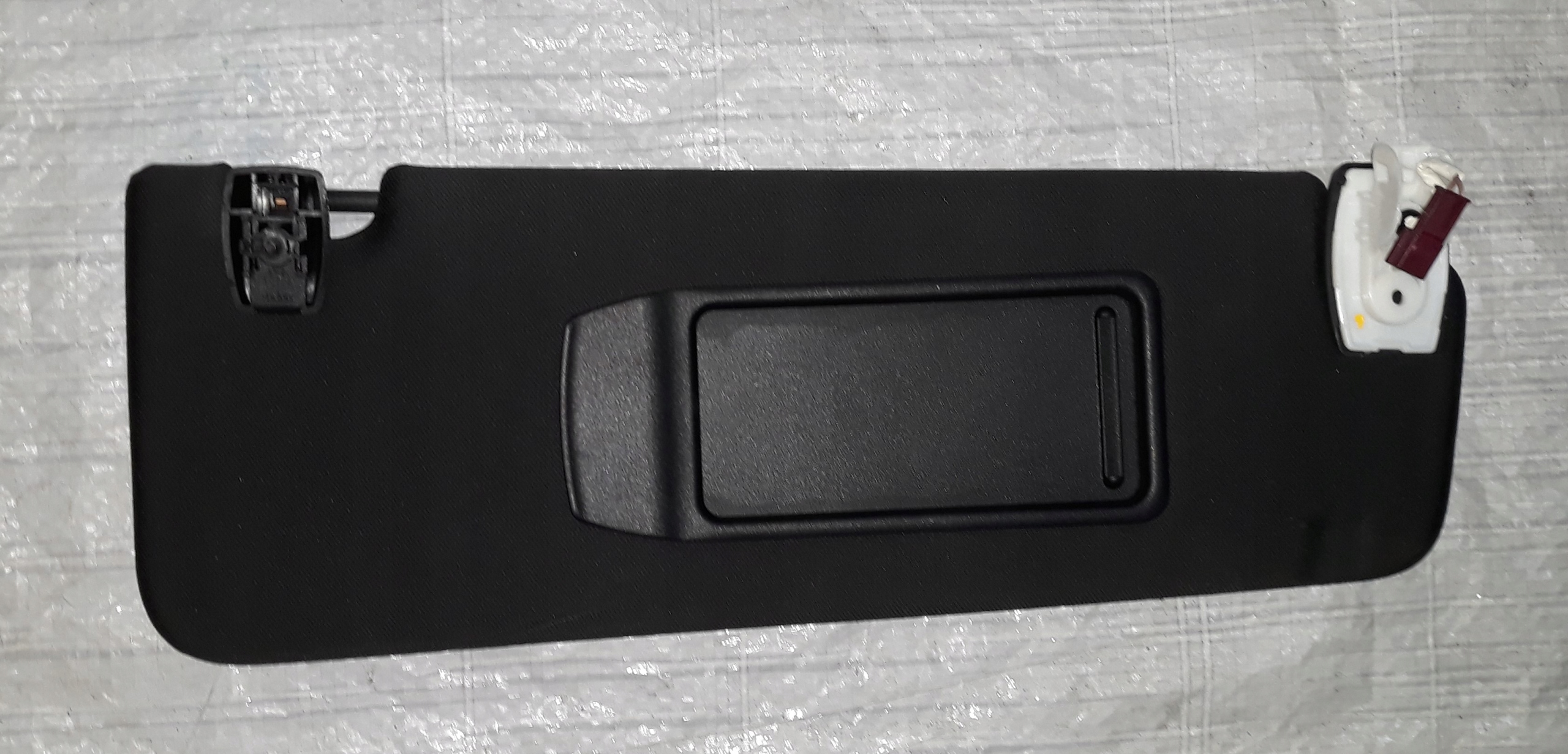 BMW 7 F01 солнцезащитный козырек правый