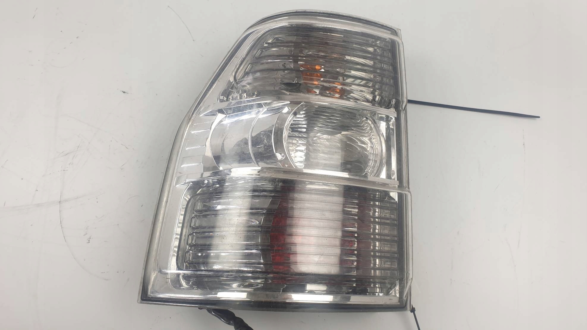 light left rear part