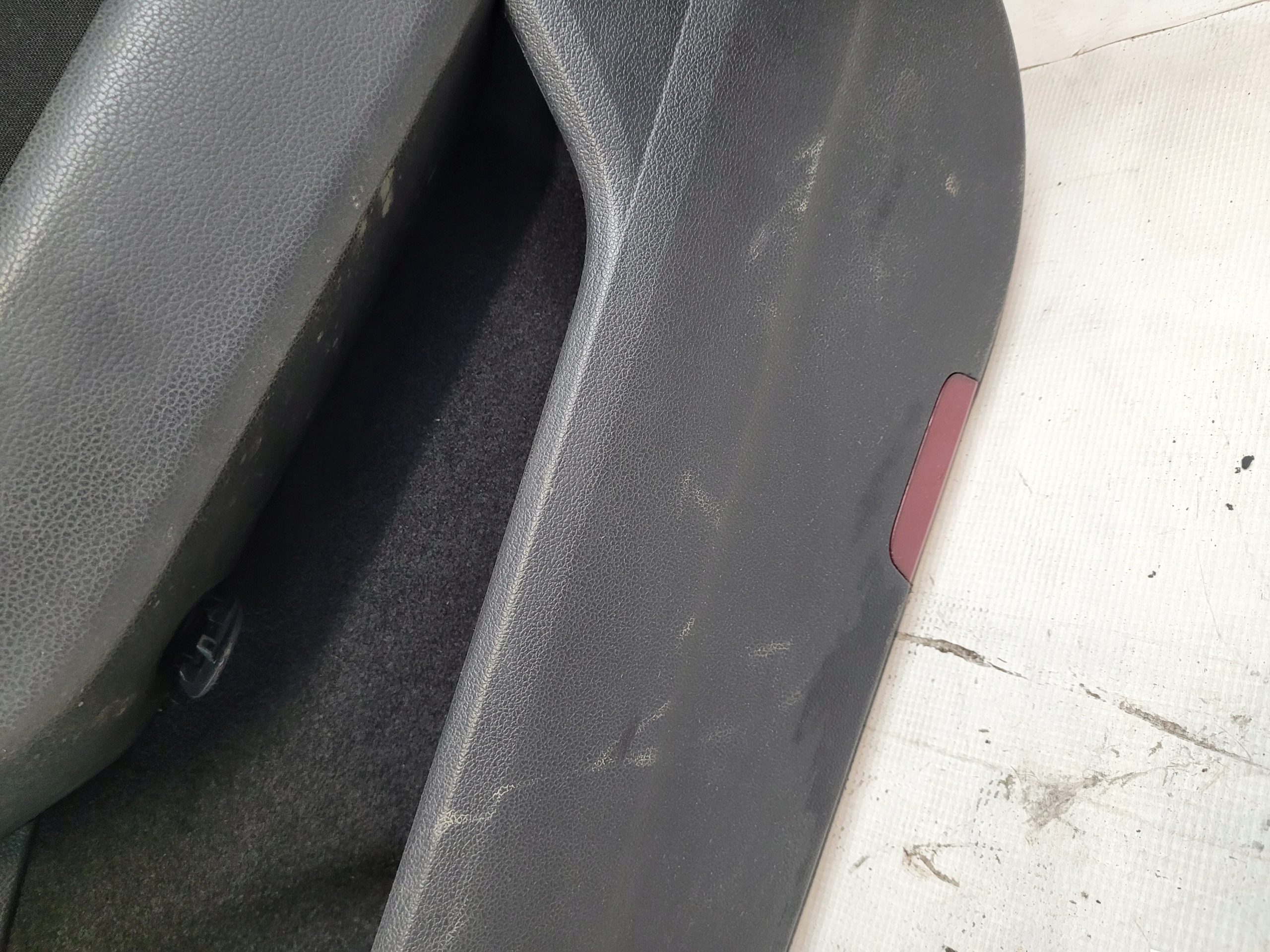 side upholstery handle door right front VW PASSAT B8 KOMBI 15r.