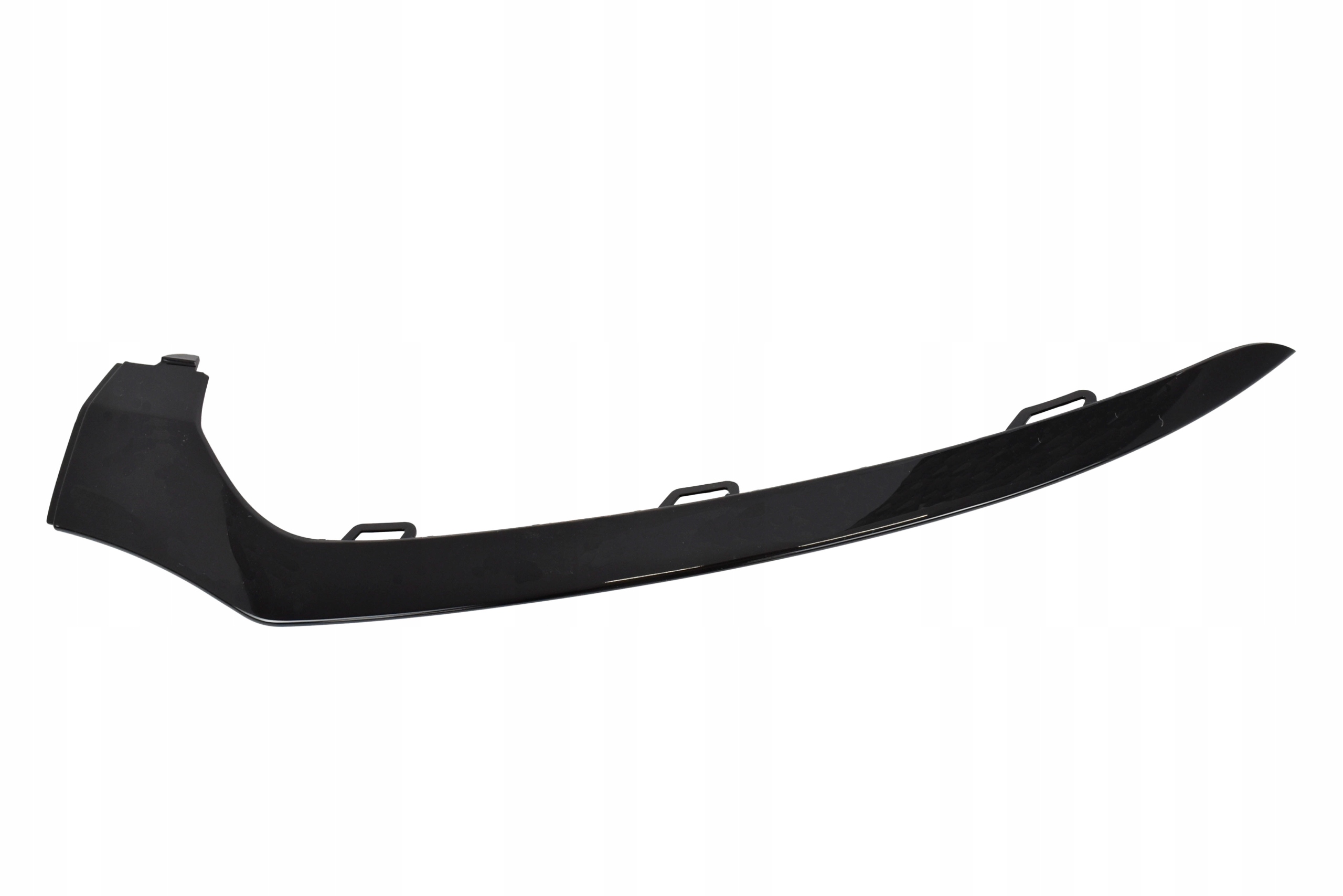 A2058851374 - MERCEDES C-Class W205 14-правий хром бампера