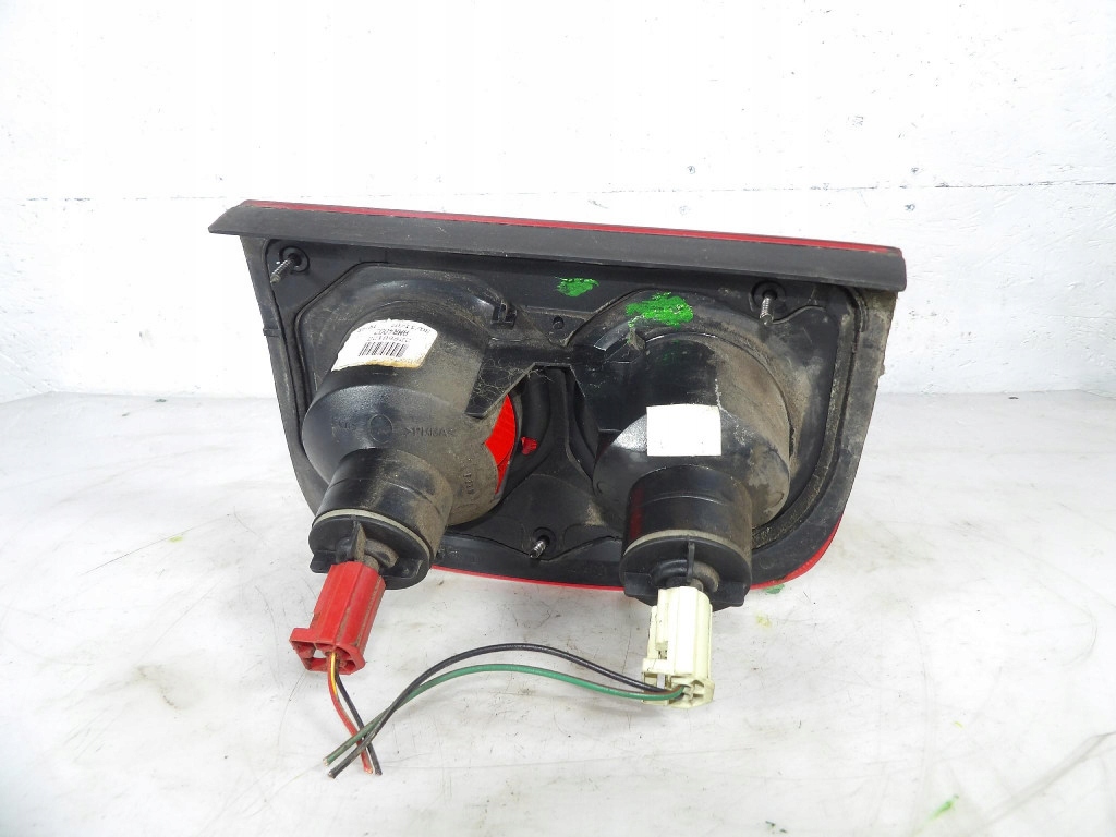 LAND ROVER FREELANDER light rear part left 22960122