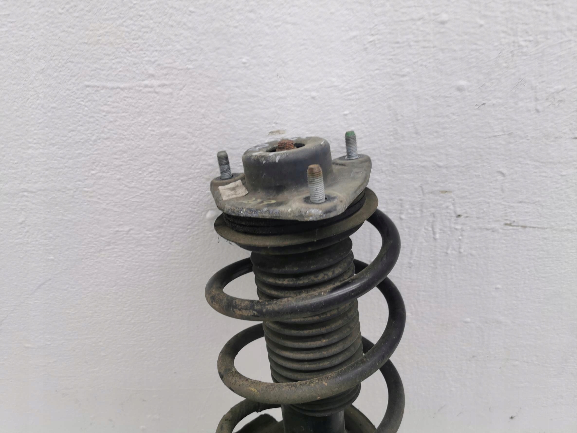 shock absorber left front HYUNDAI I40 1.7 CRDI 54651-3Z430