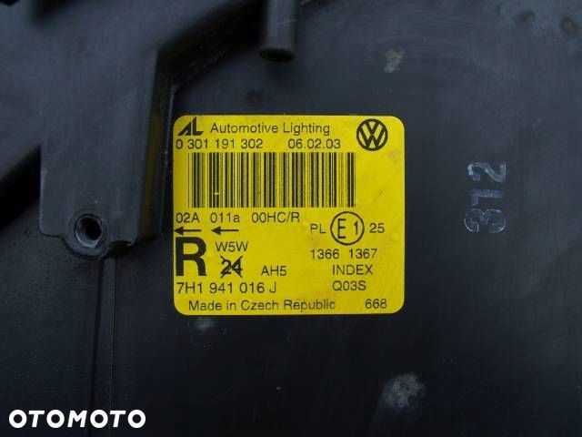 Volkswagen Transporter T5 03-09r Reflektor right 7H1941016J