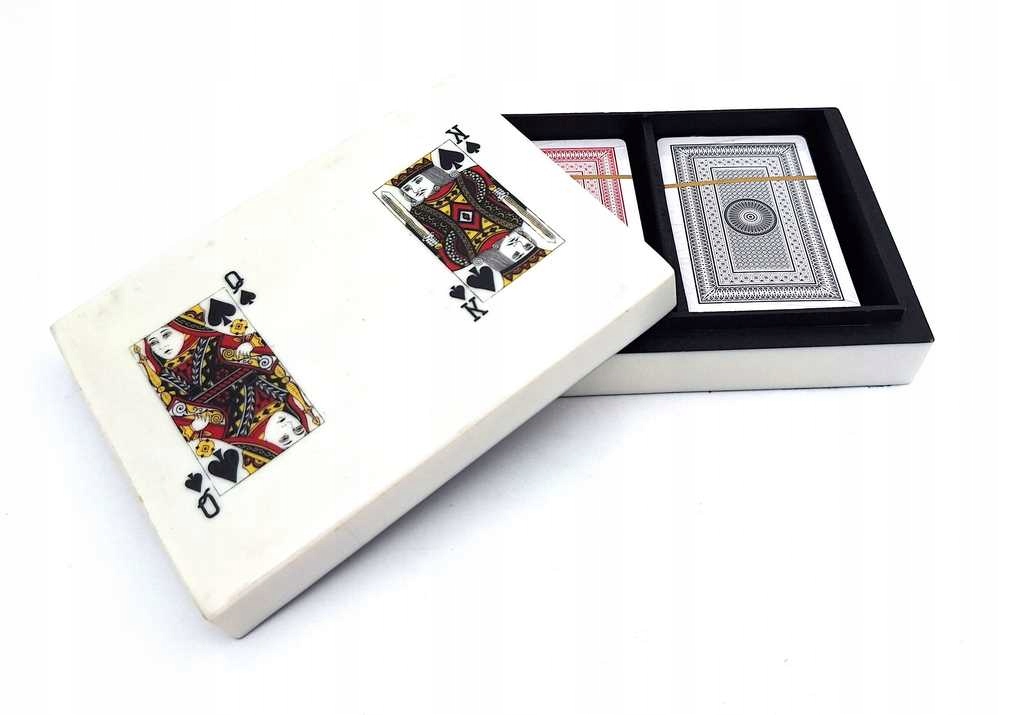 Dva balíčky karet v krabičce z pryskyřice 15x11,5x4 cm