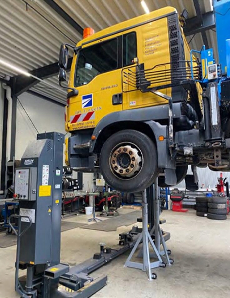 Podnośnik kolumnowy Nortec PK8500W Marka Nortec